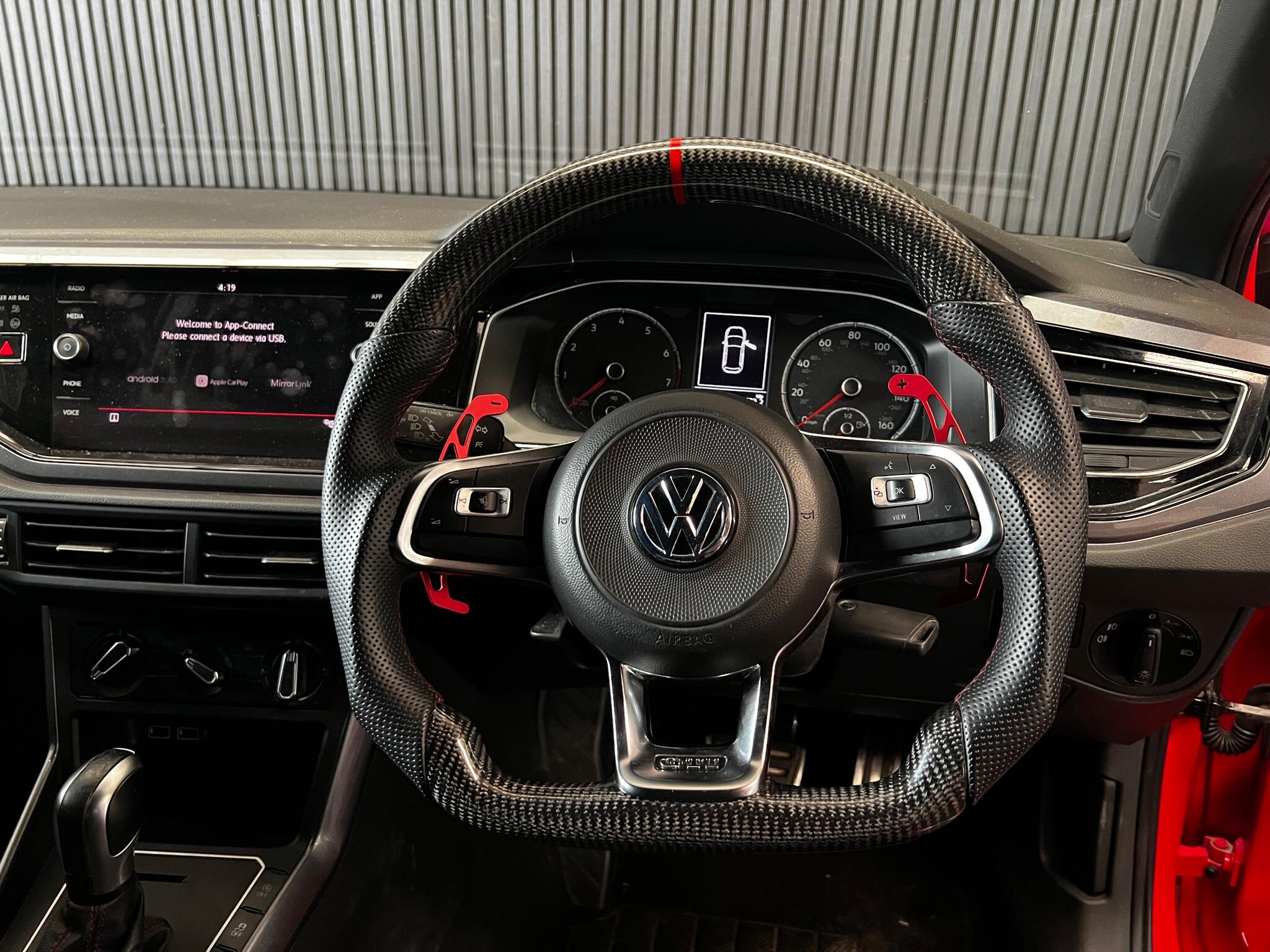 Volkswagen Polo view 28