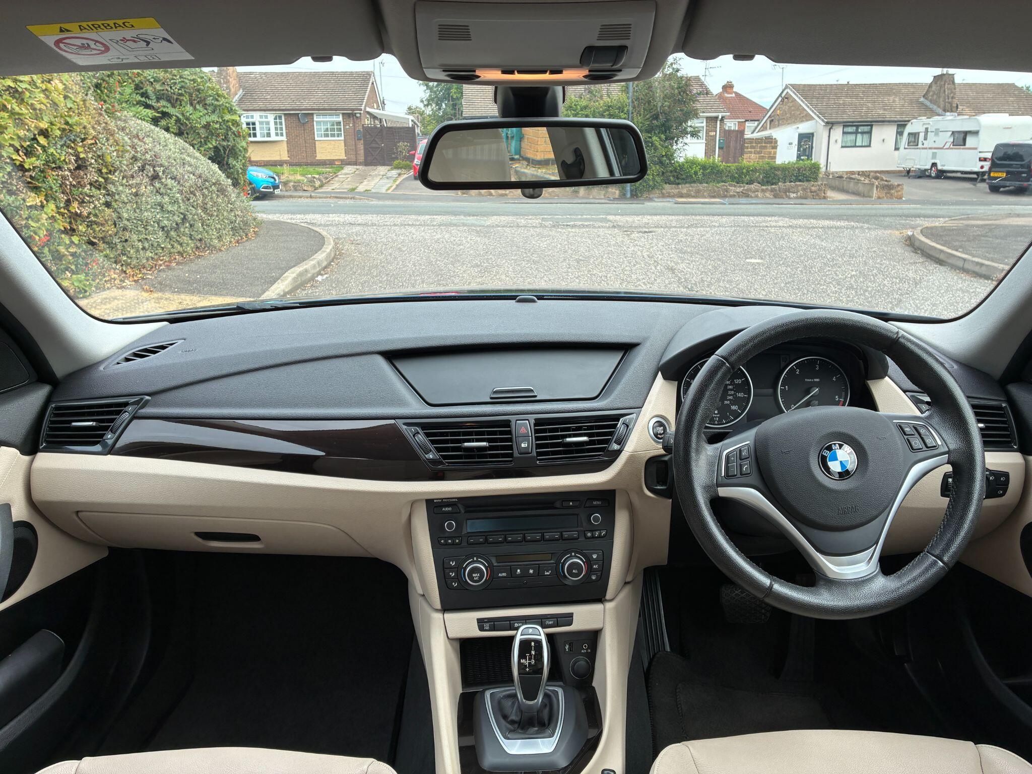 BMW X1 view 9