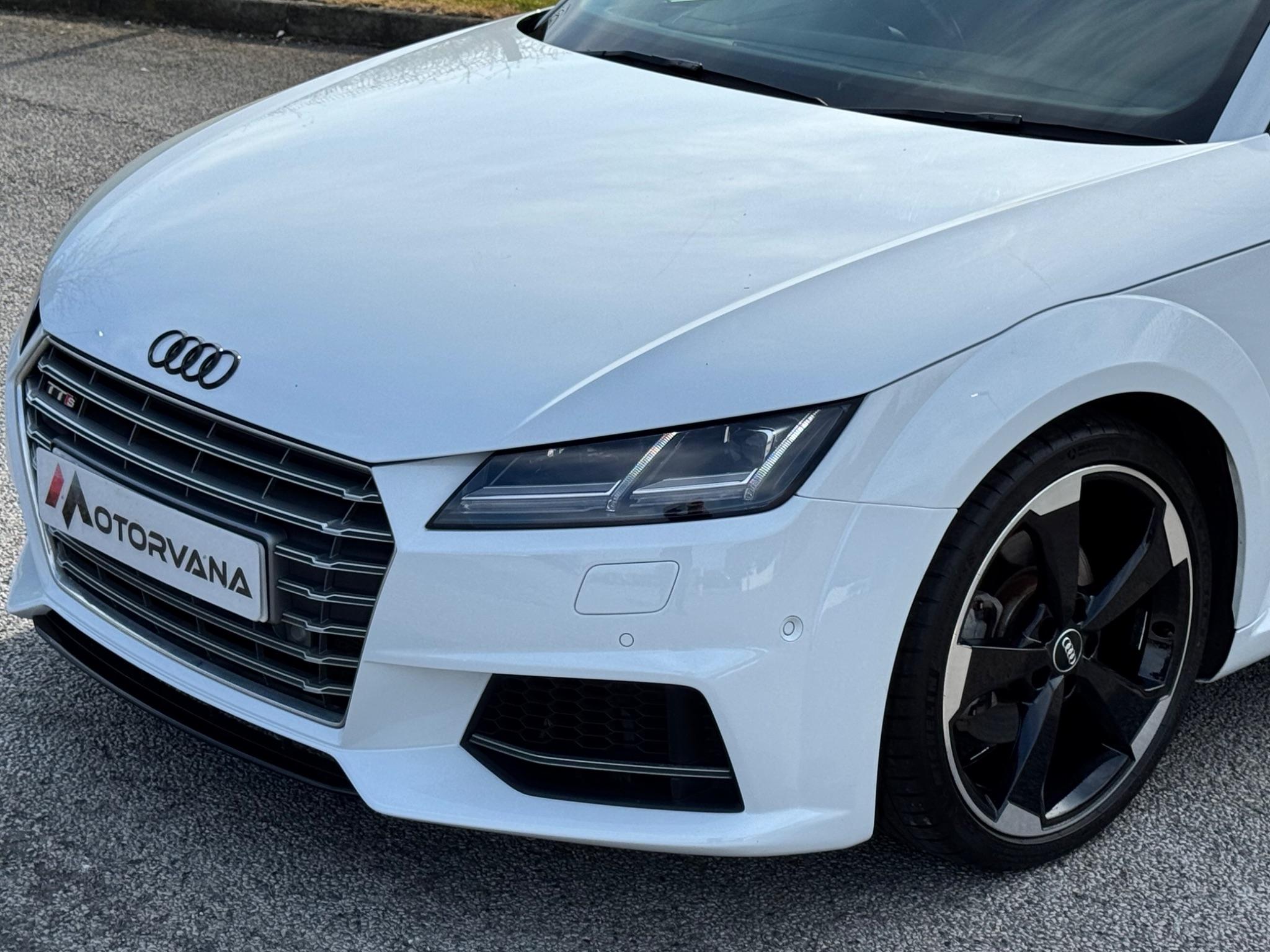 Audi TT view 9