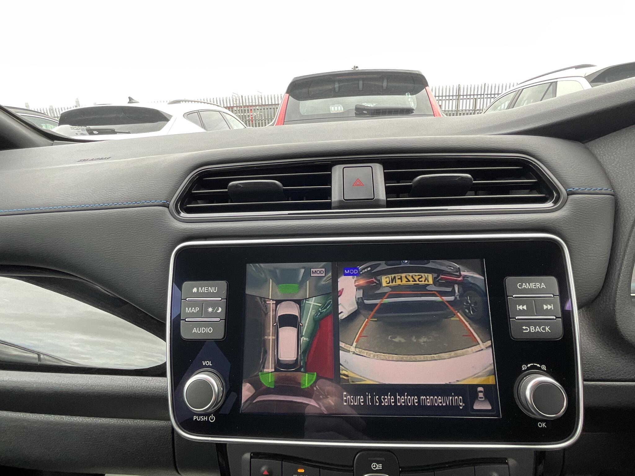 Nissan Leaf view 26