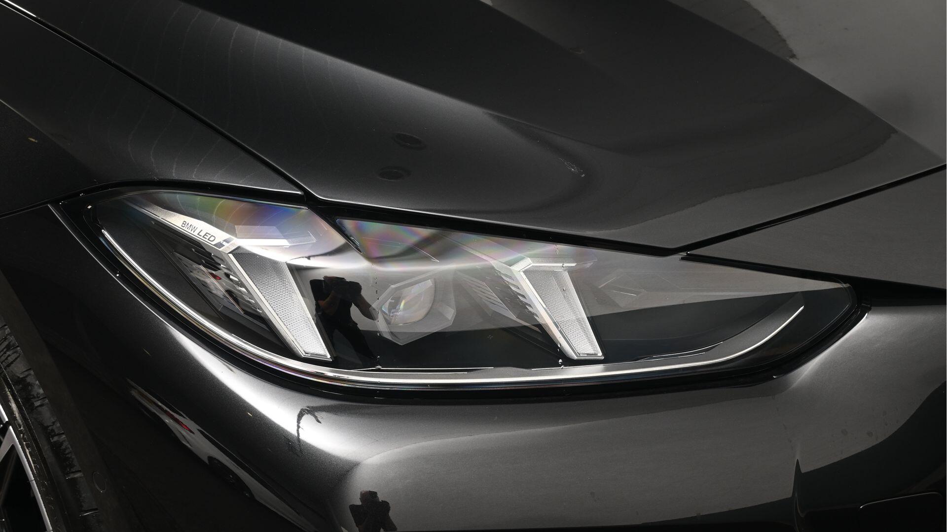 BMW I4 view 23