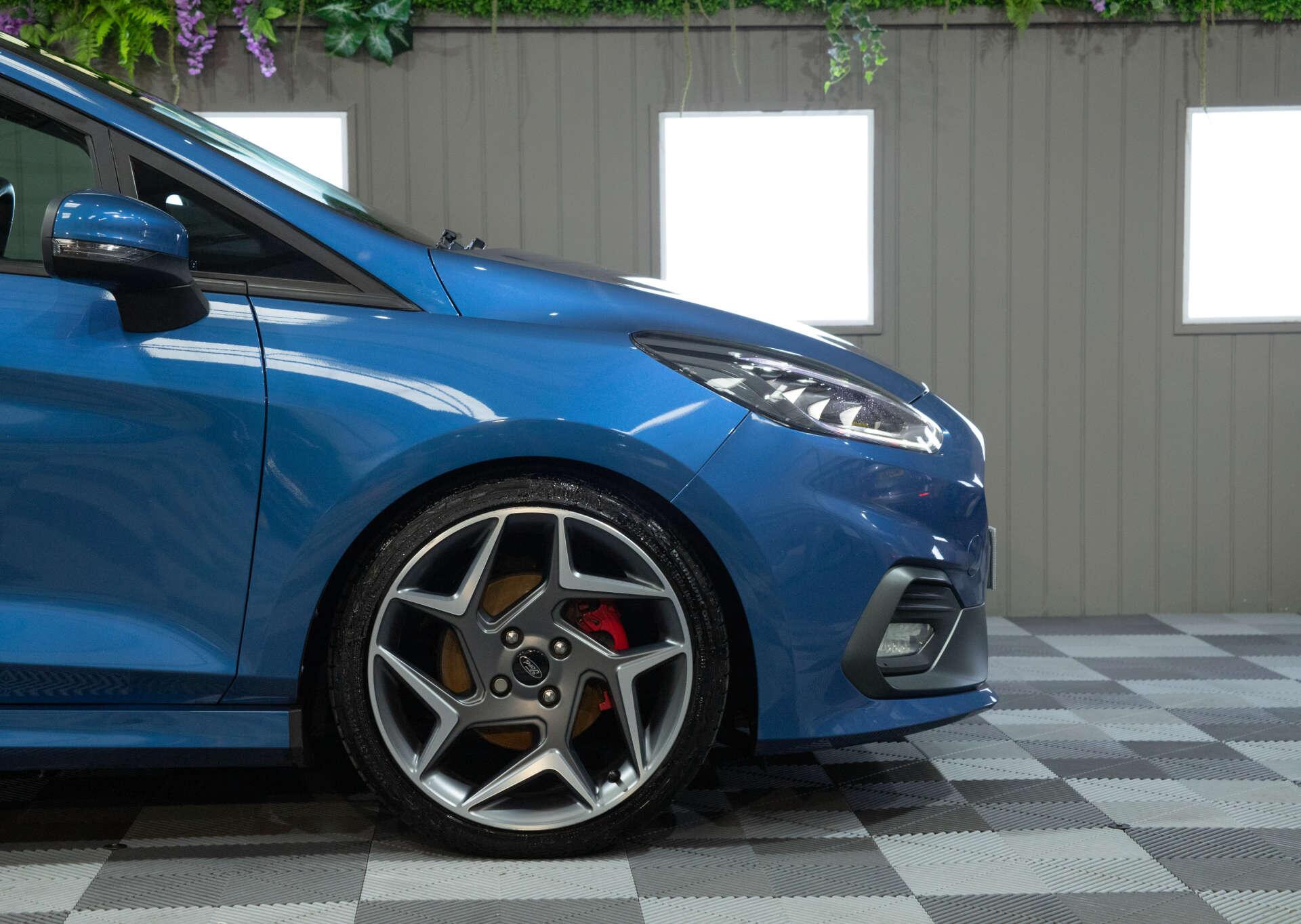 Ford Fiesta view 7