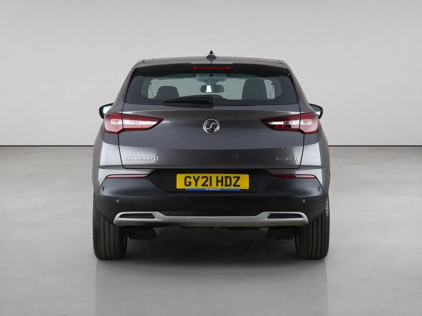 Vauxhall Grandland X view 7