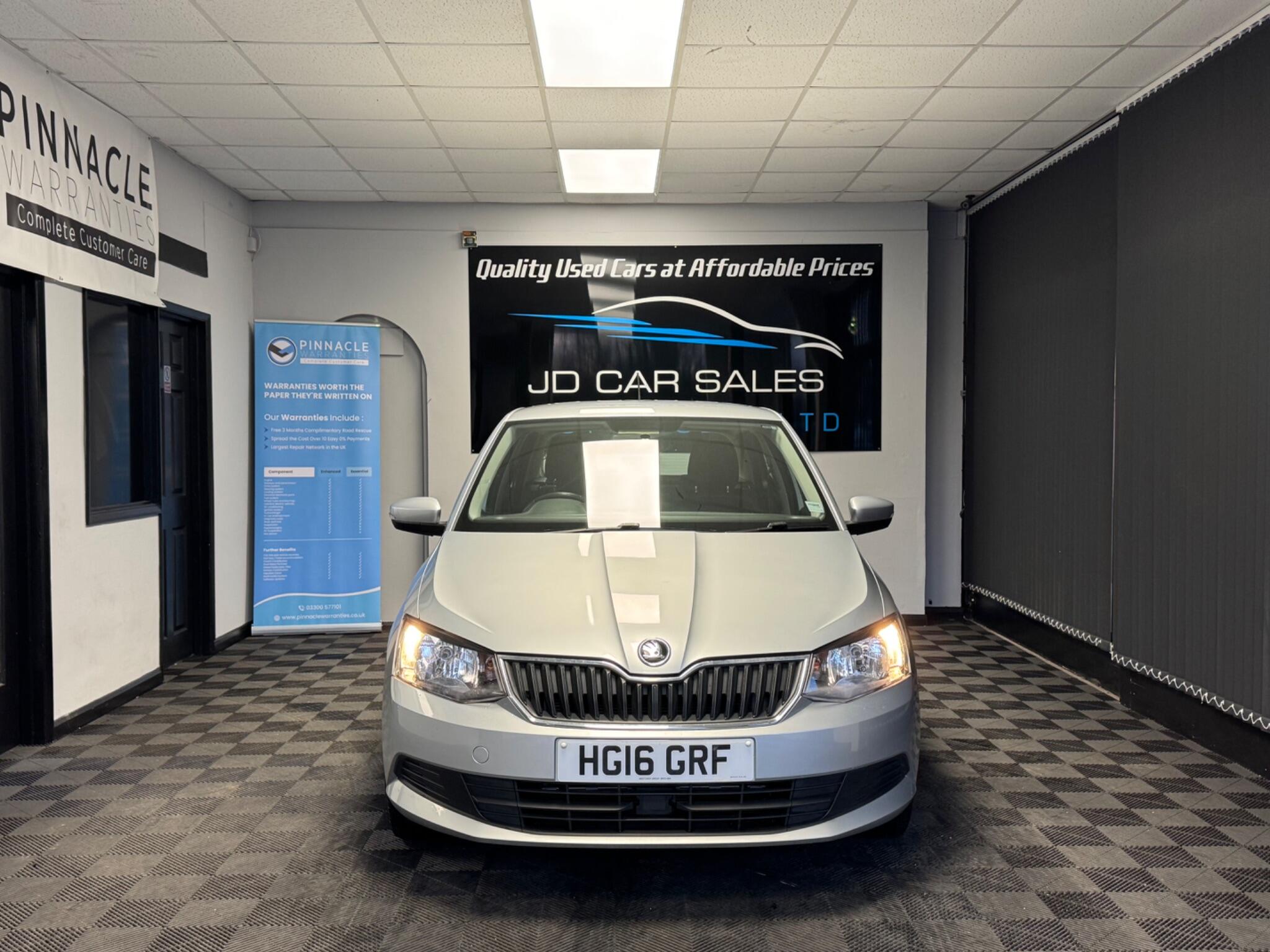 2016 Skoda Fabia 1.2 TSI SE Euro 6 (s/s) 5dr • 33,000 miles image 2