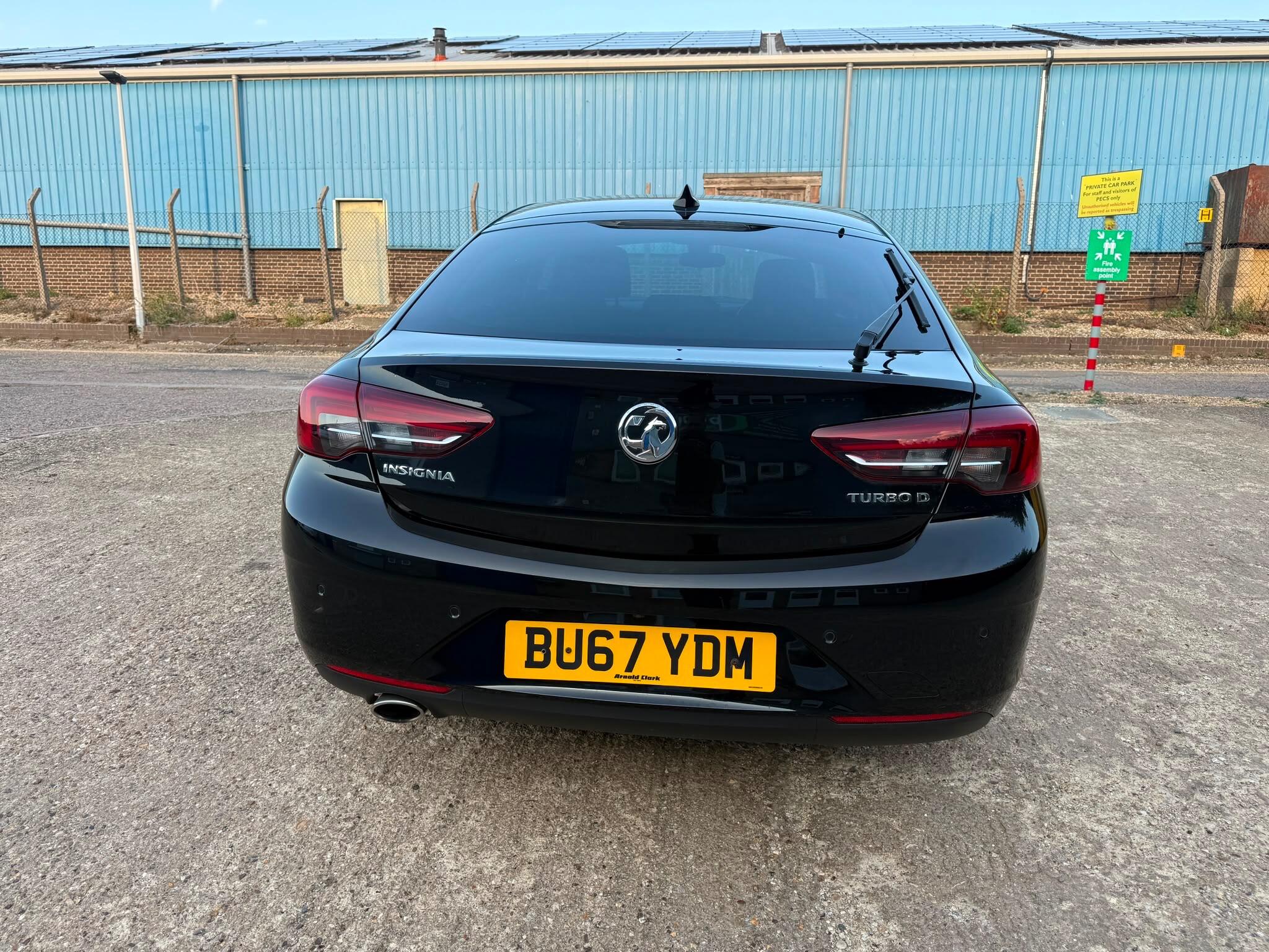 Vauxhall Insignia view 15