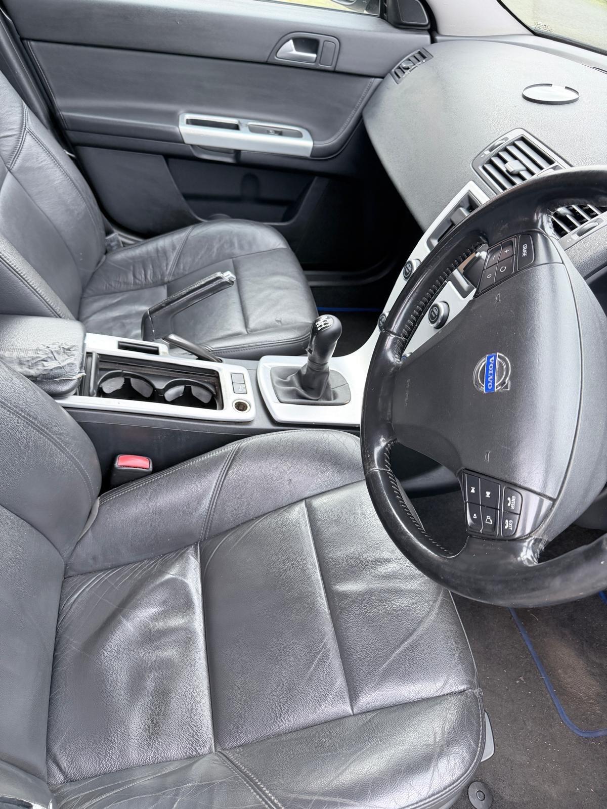 Volvo V50 view 7