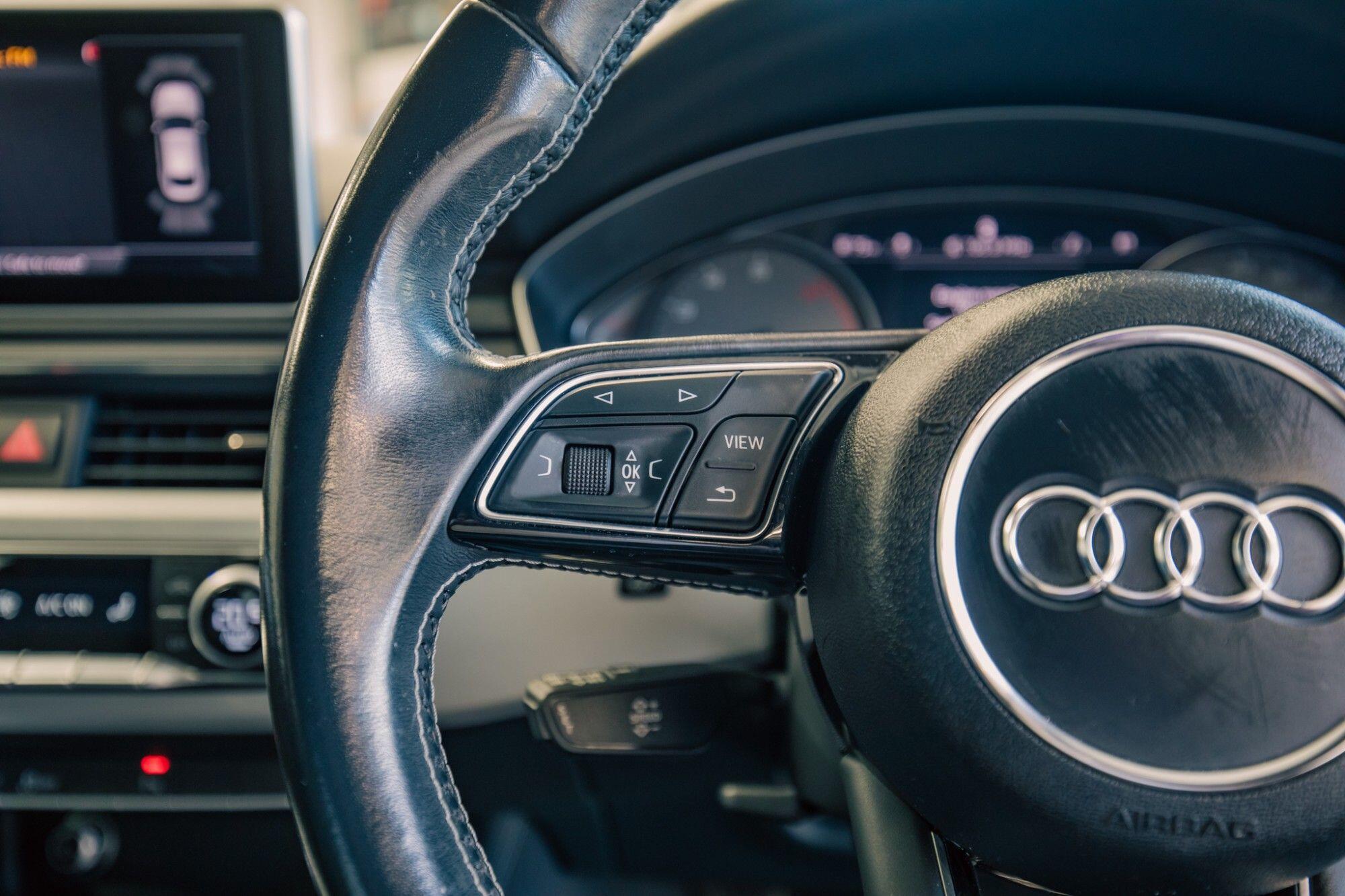 Audi S5 view 13