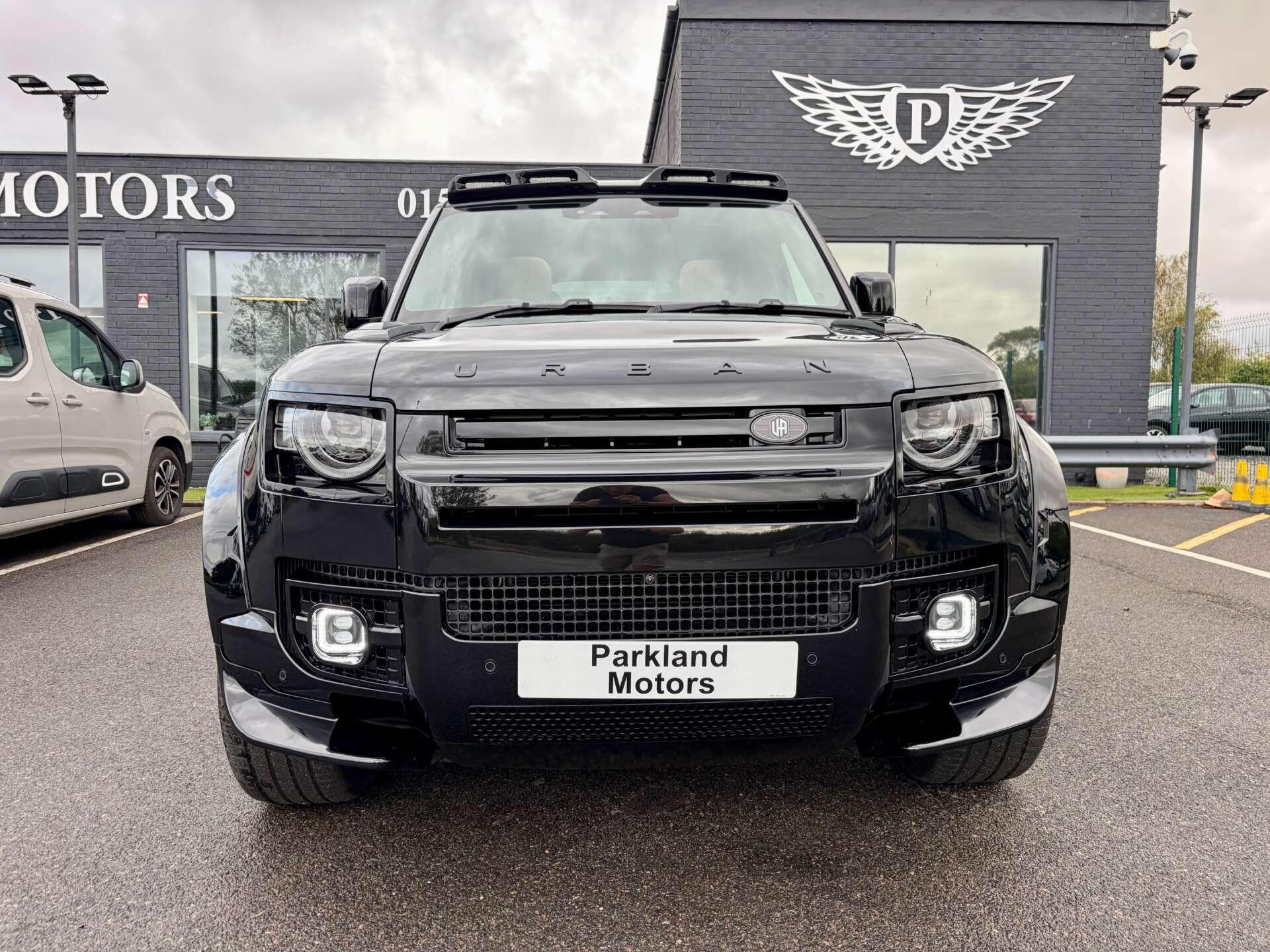 Land Rover Defender 110 view 3