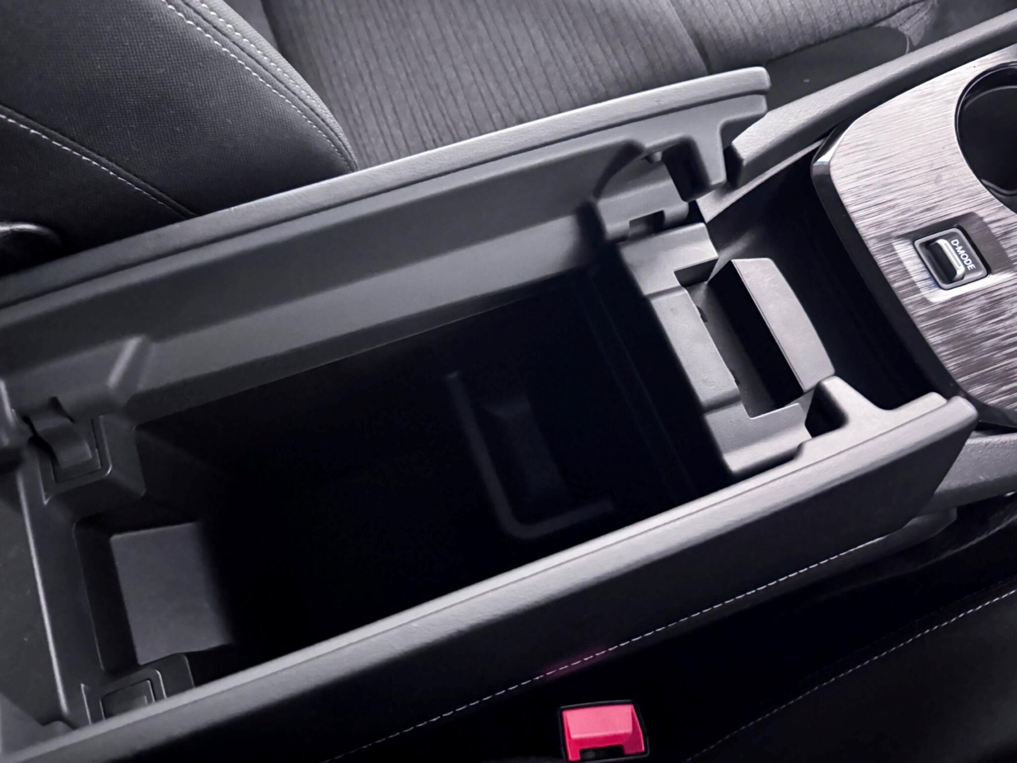 Nissan X-Trail view 24