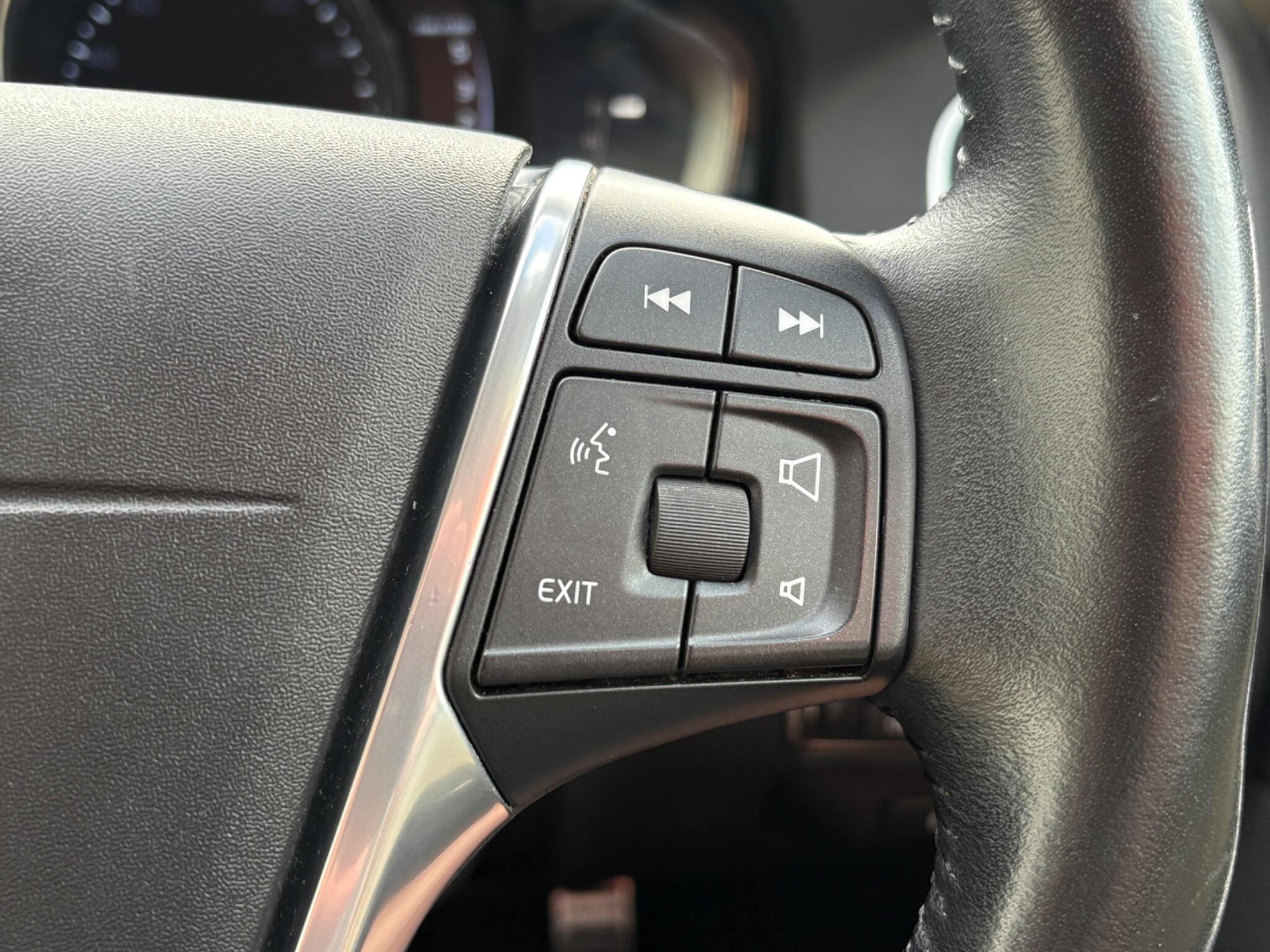 Volvo XC60 view 37