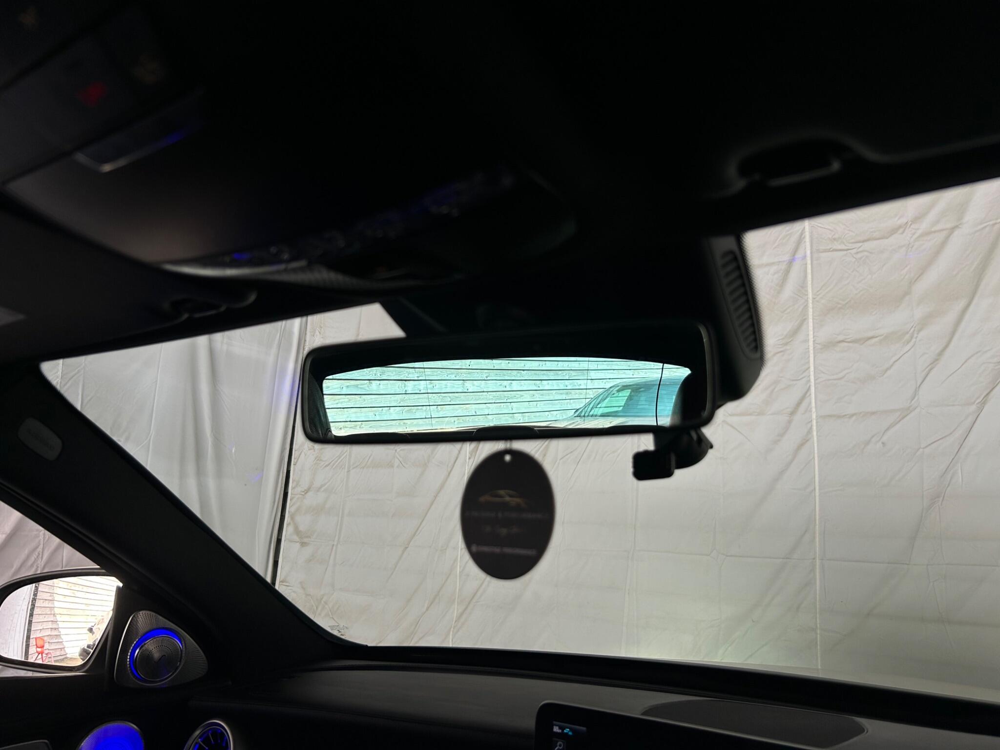 Mercedes-Benz C-Class view 58