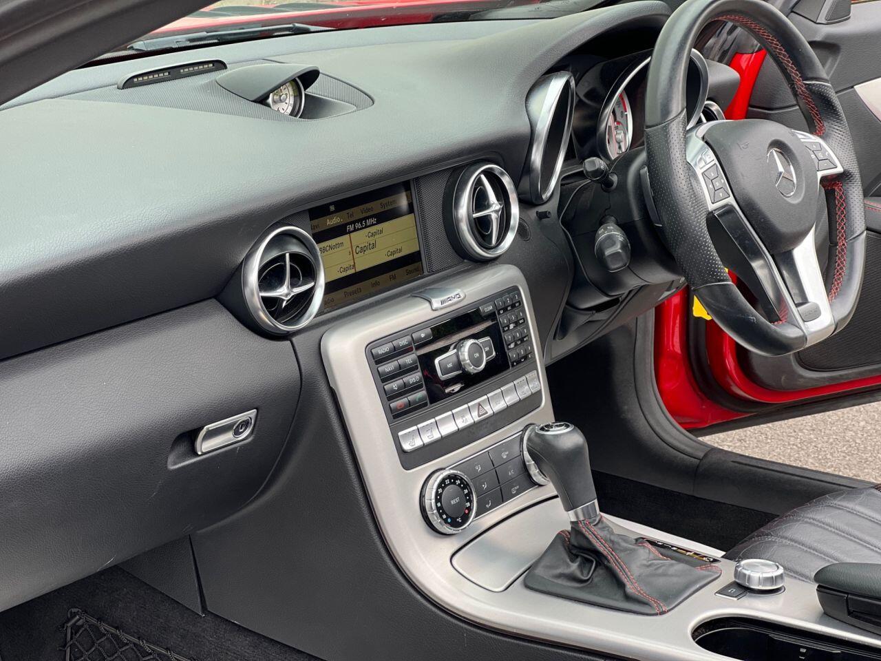 Mercedes-Benz SLK view 15