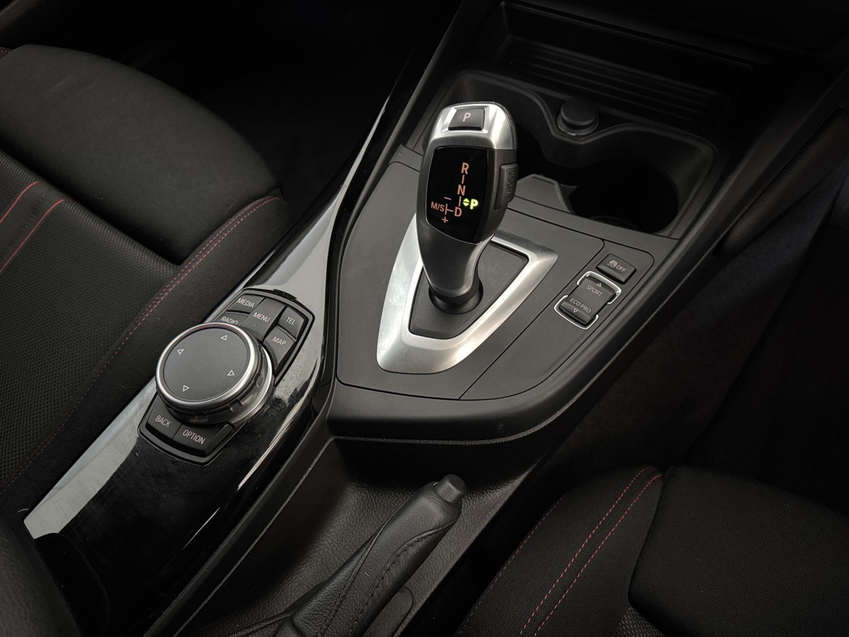 BMW 1 Series view 63