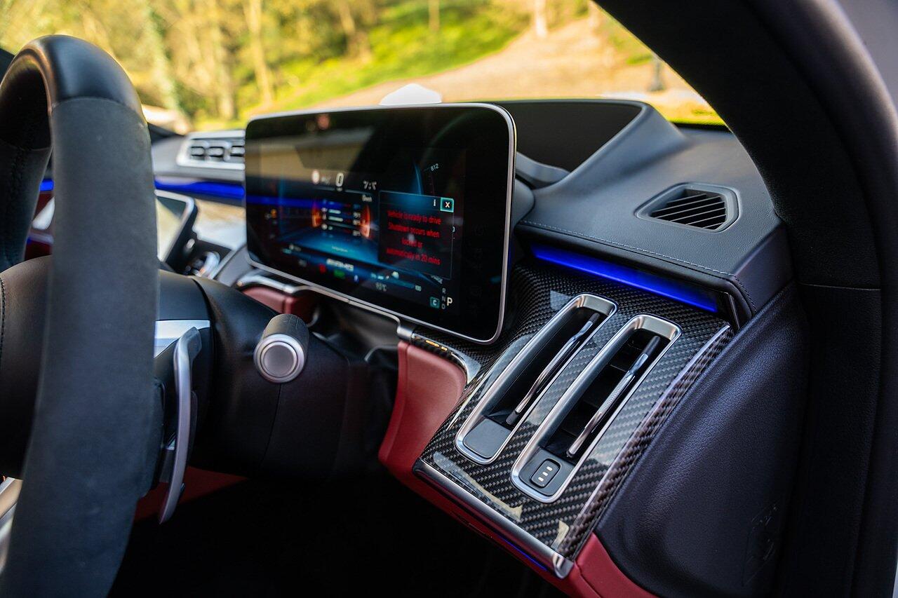 Mercedes-Benz S-Class view 55