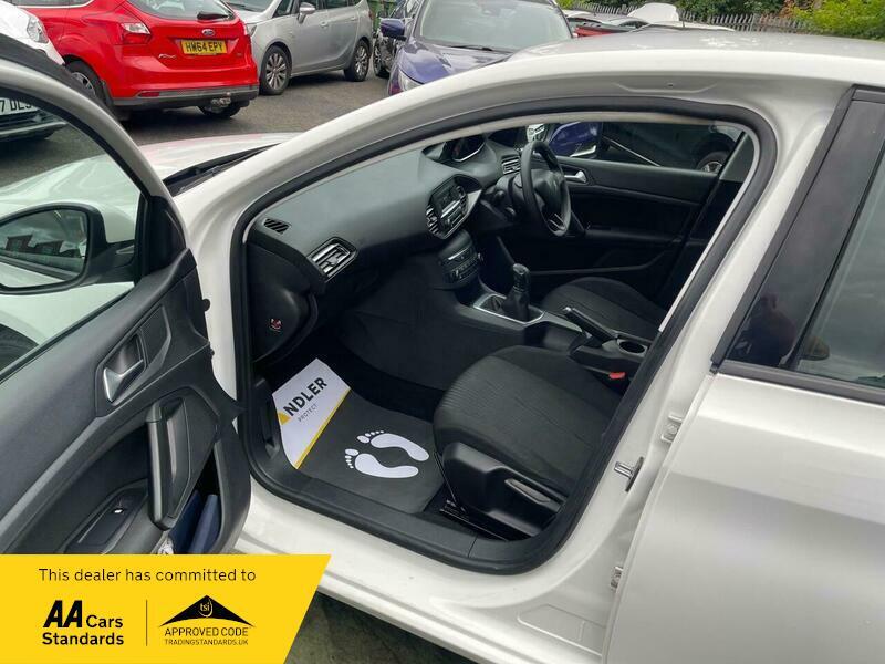 2017 Peugeot 308 1.2 PureTech Access Euro 6 (s/s) 5dr • 57,445 miles image 39