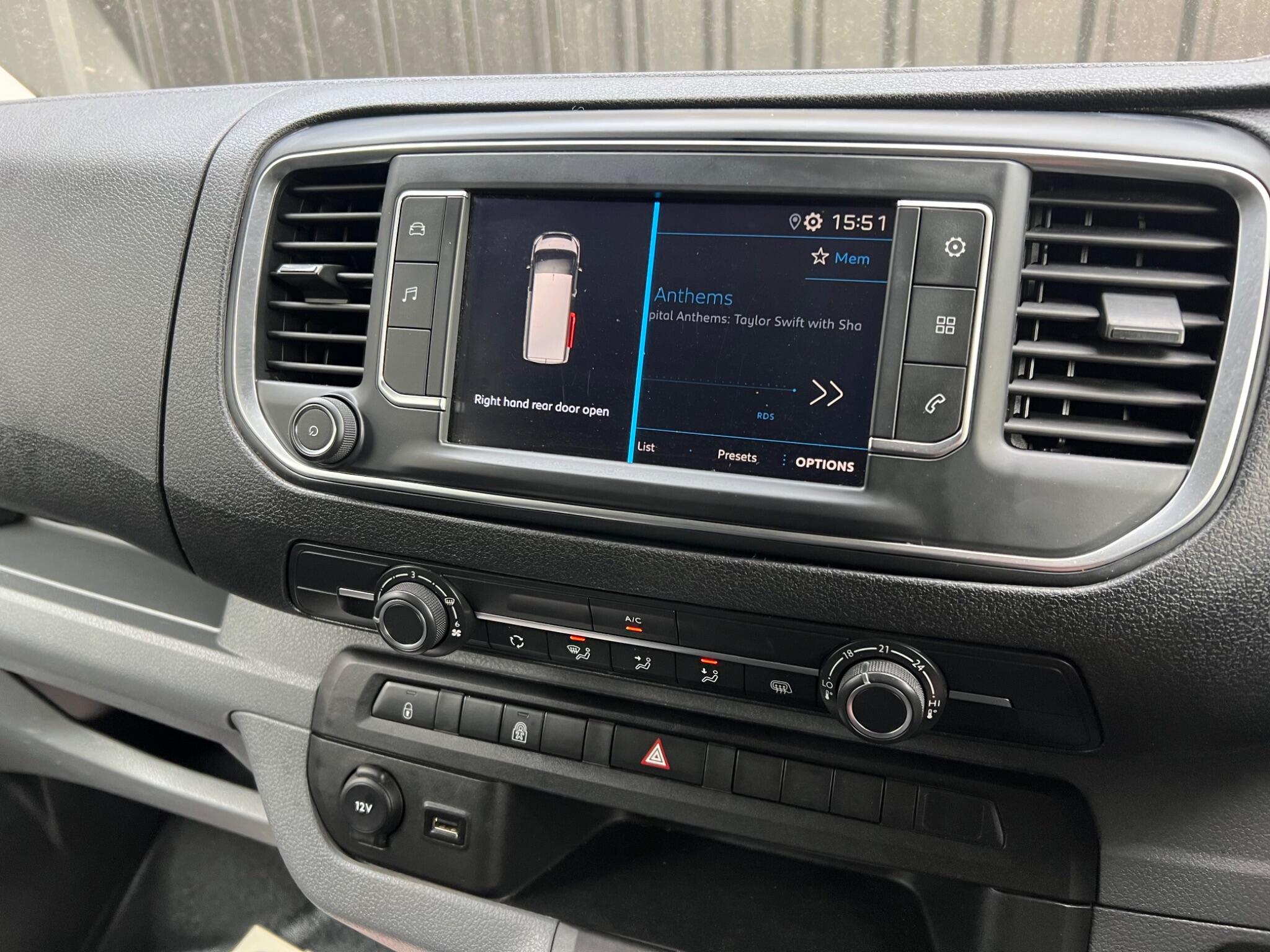 Peugeot Expert view 19