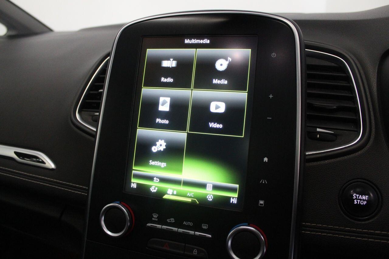 Renault Grand Scenic view 43