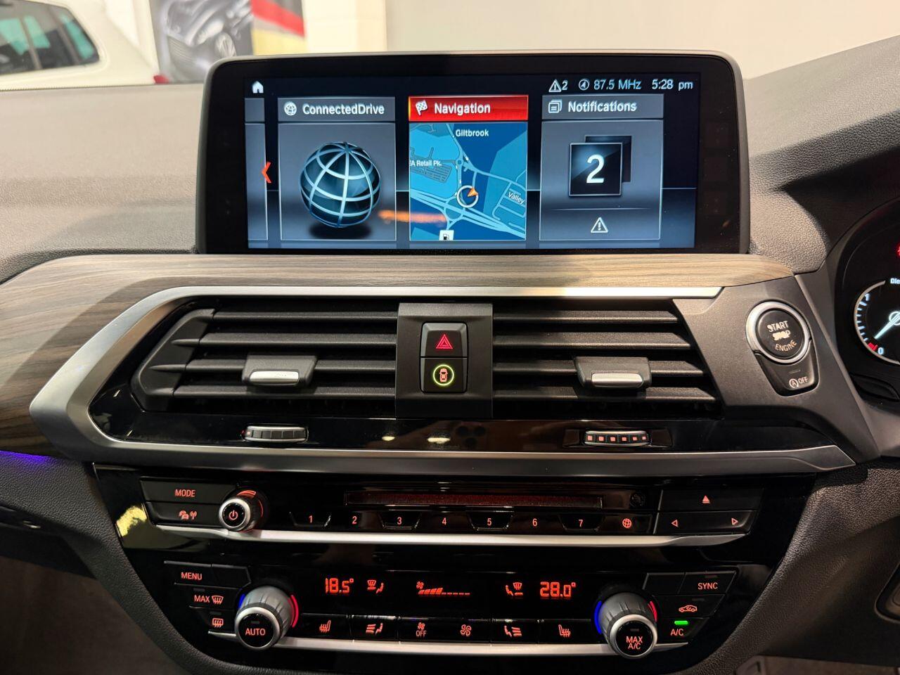 BMW X3 view 24