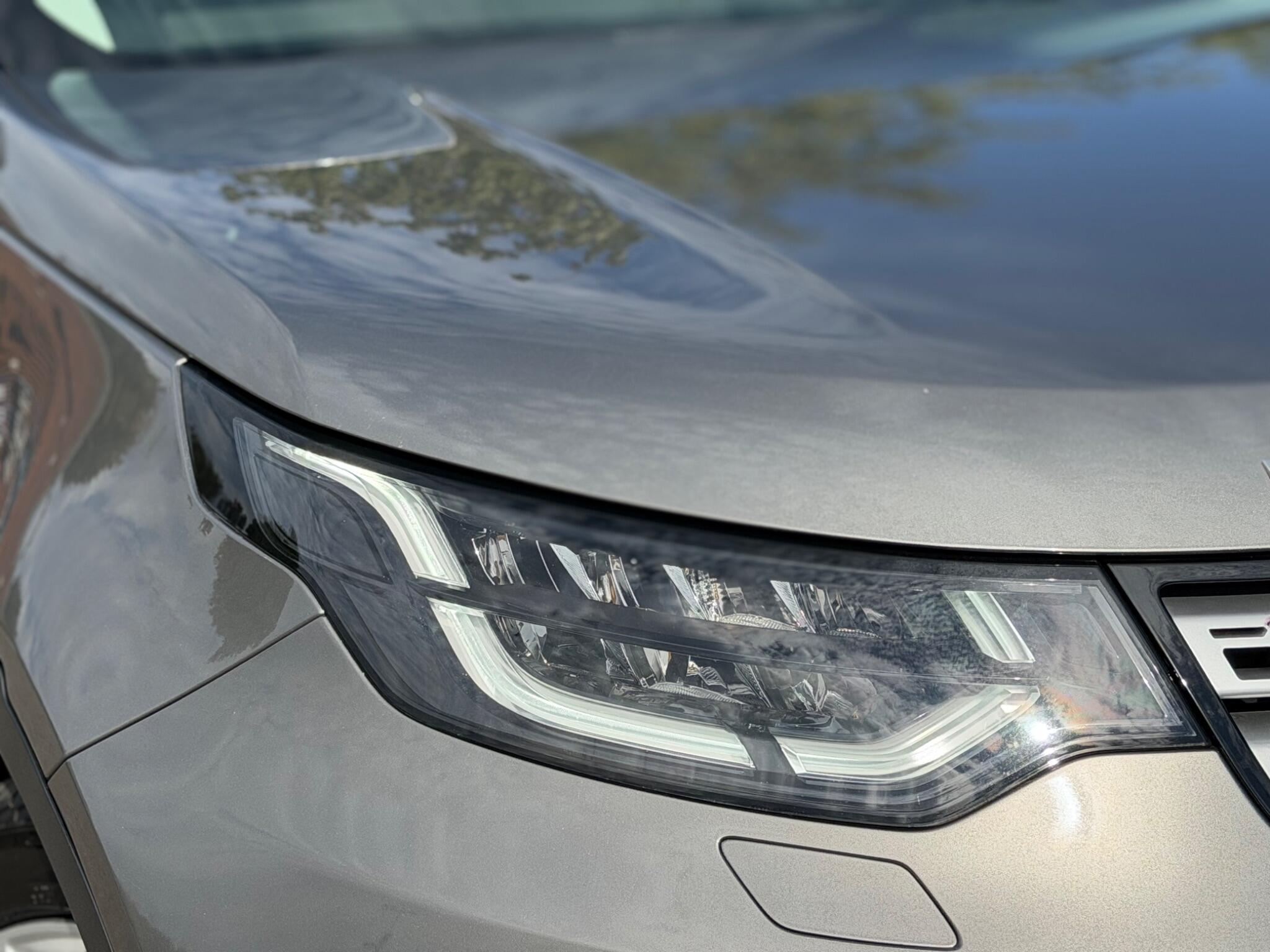 Land Rover Discovery view 47
