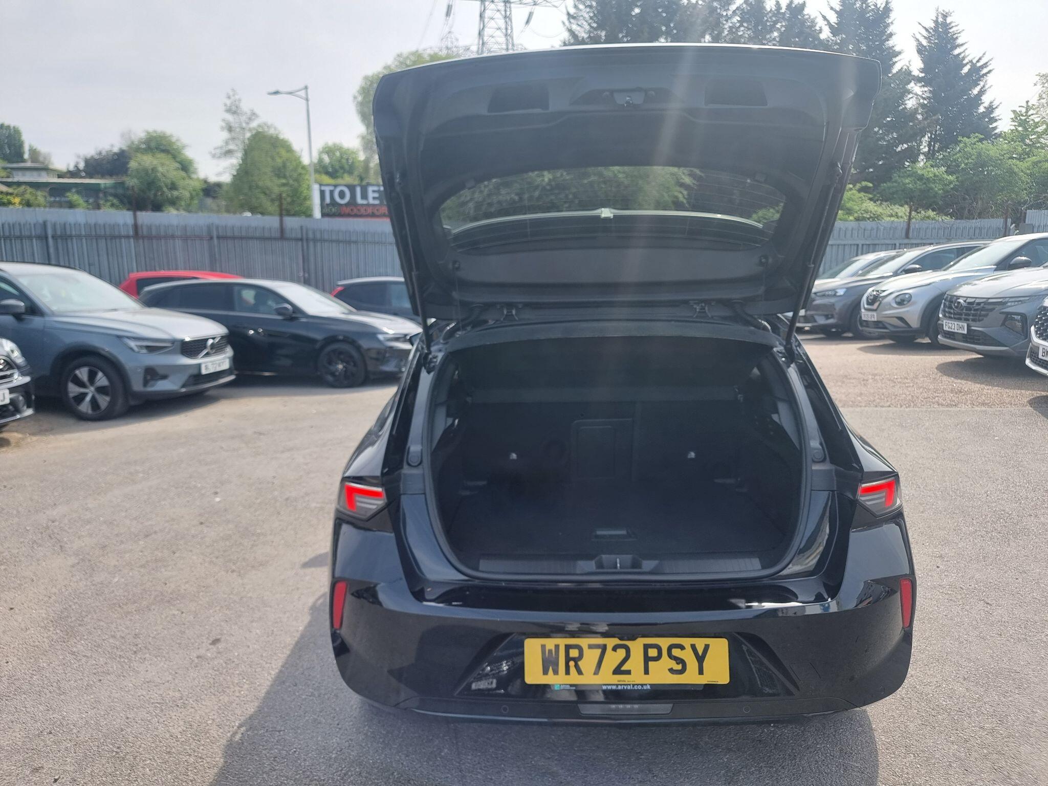 Vauxhall Astra view 14