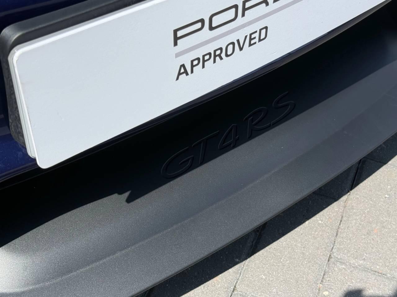 Porsche Cayman view 56