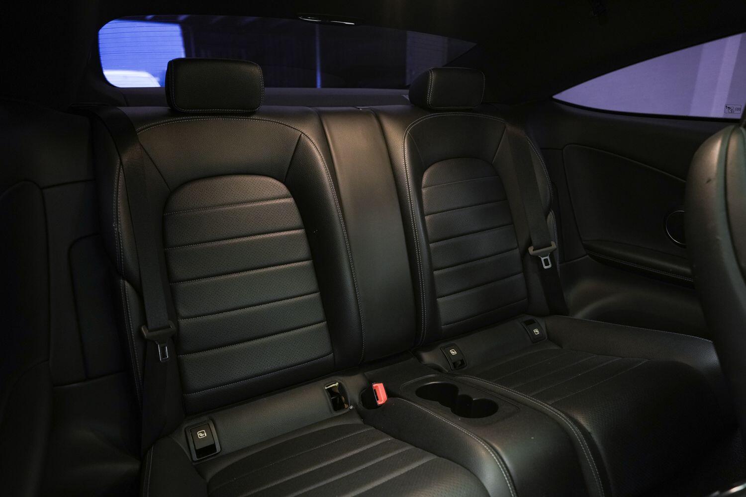 Mercedes-Benz C-Class view 10