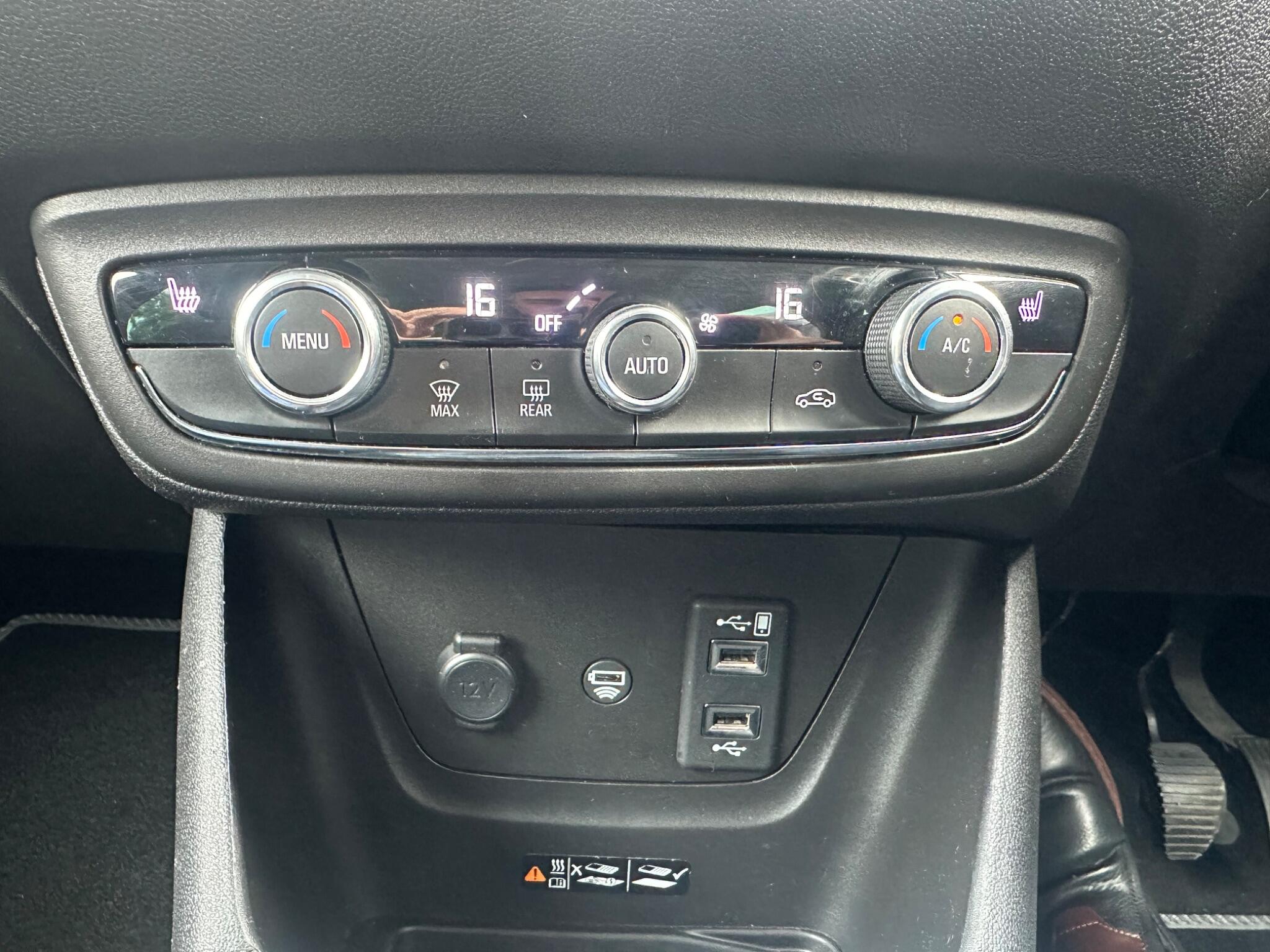 Vauxhall Crossland view 45