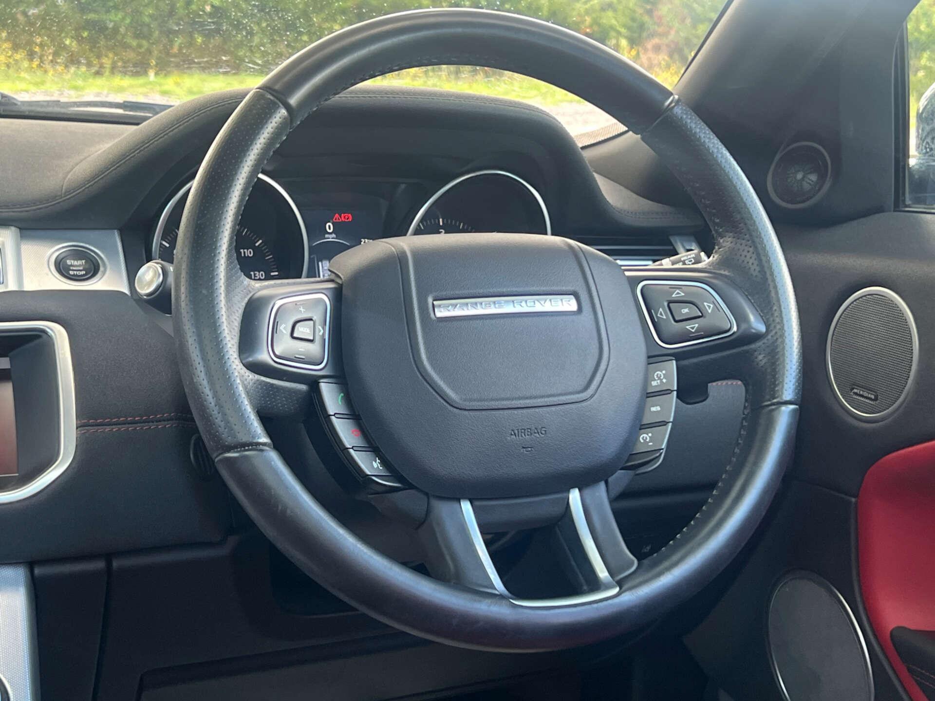 Land Rover Range Rover Evoque view 39