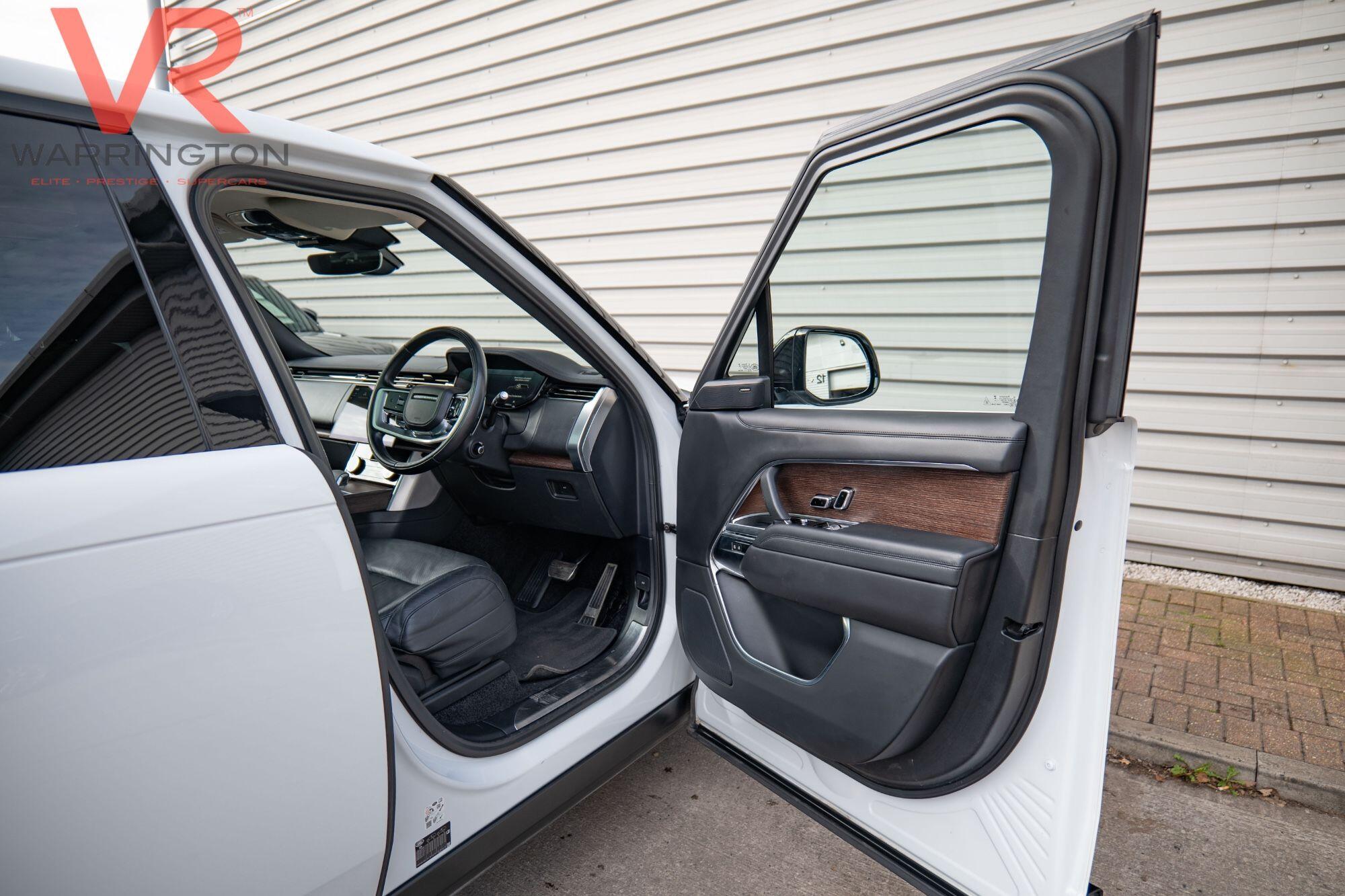 Land Rover Range Rover view 20
