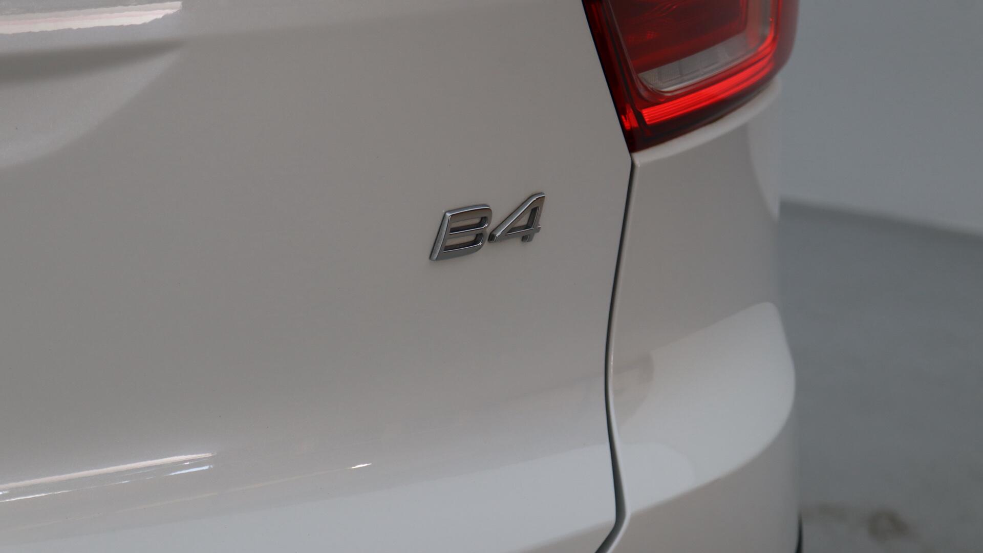 Volvo XC40 view 46