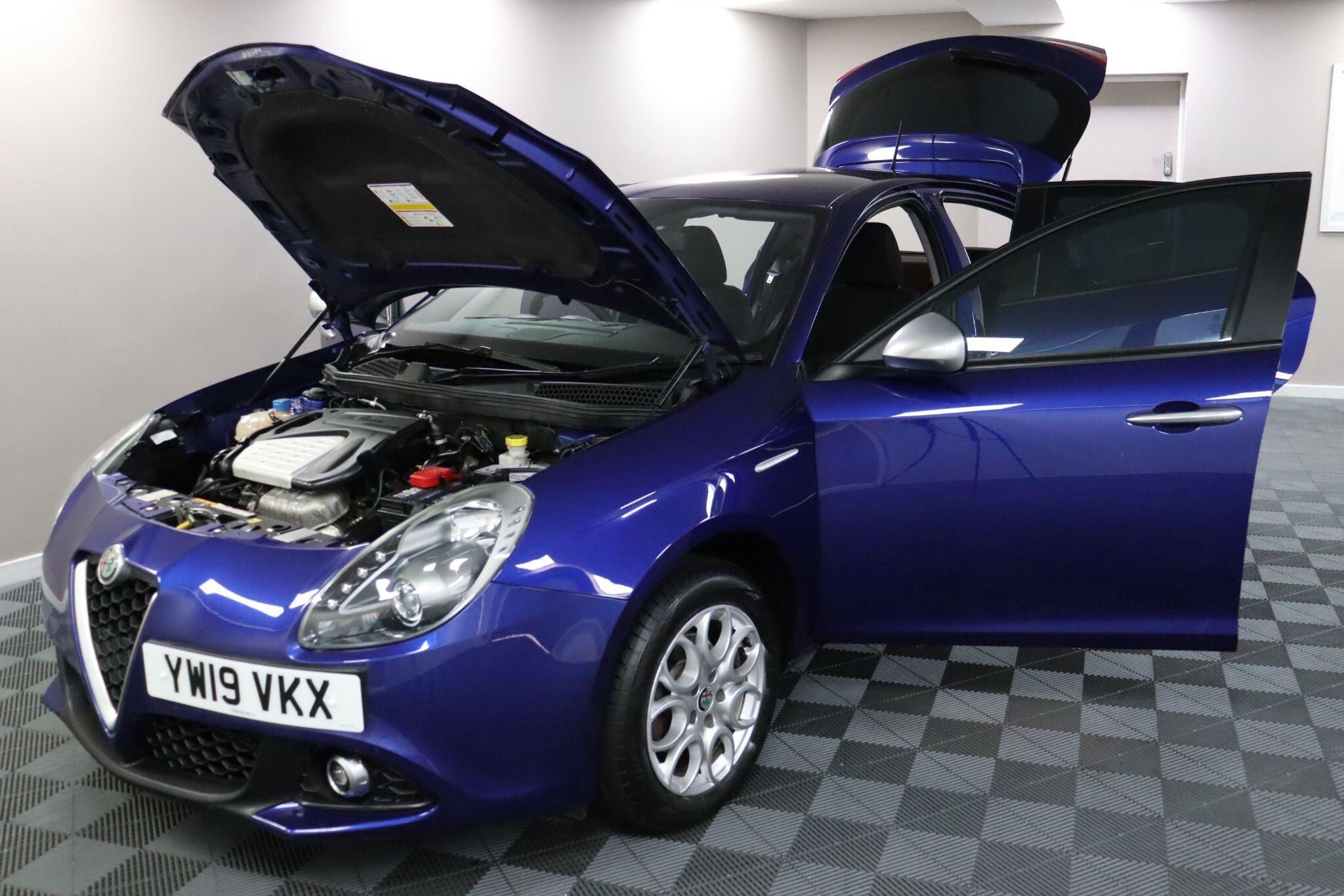 Alfa Romeo Giulietta view 15