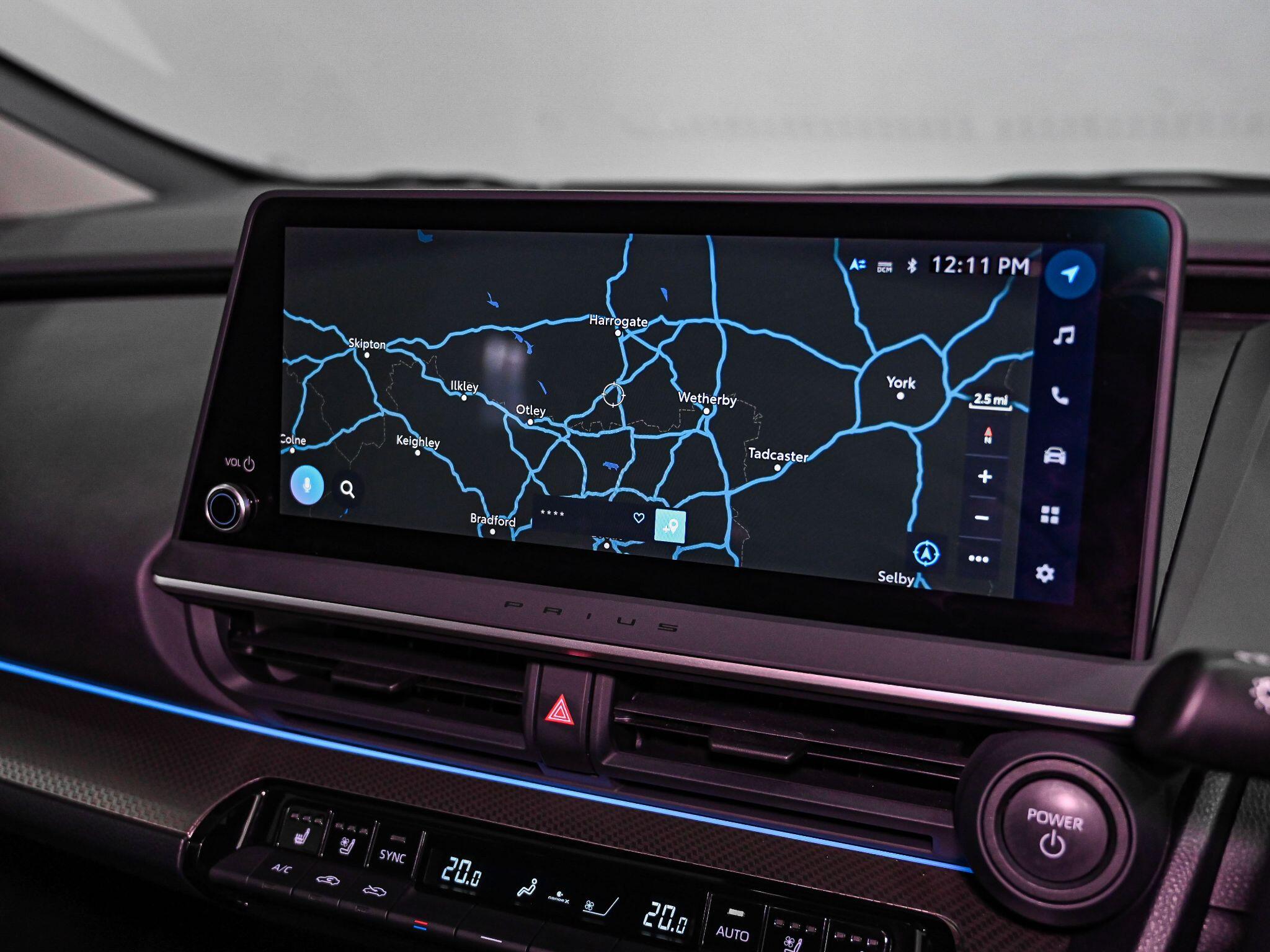 Toyota Prius view 17