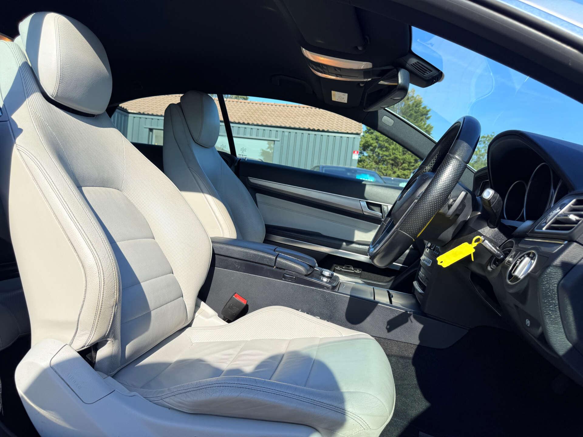 Mercedes-Benz E-Class view 41