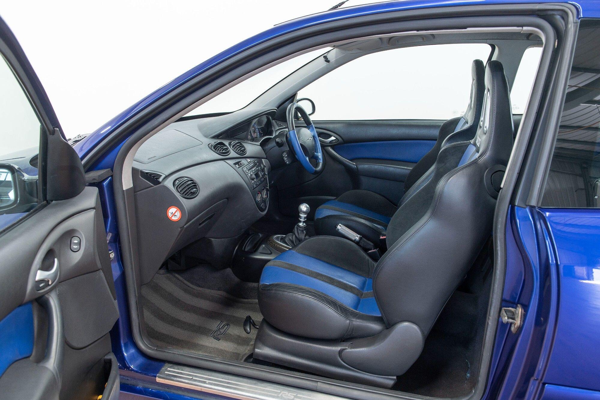 Ford Focus view 15
