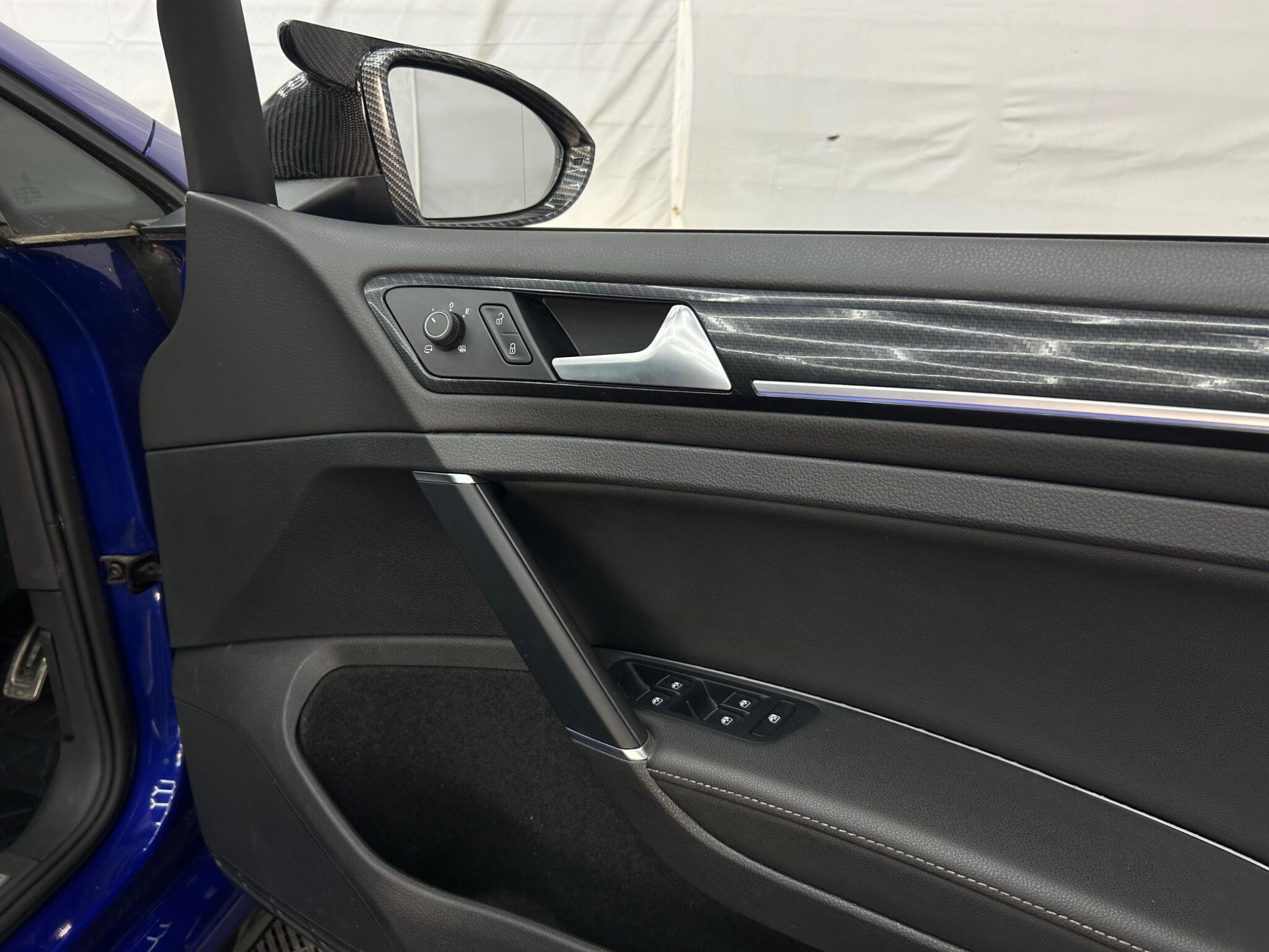 Volkswagen Golf view 27