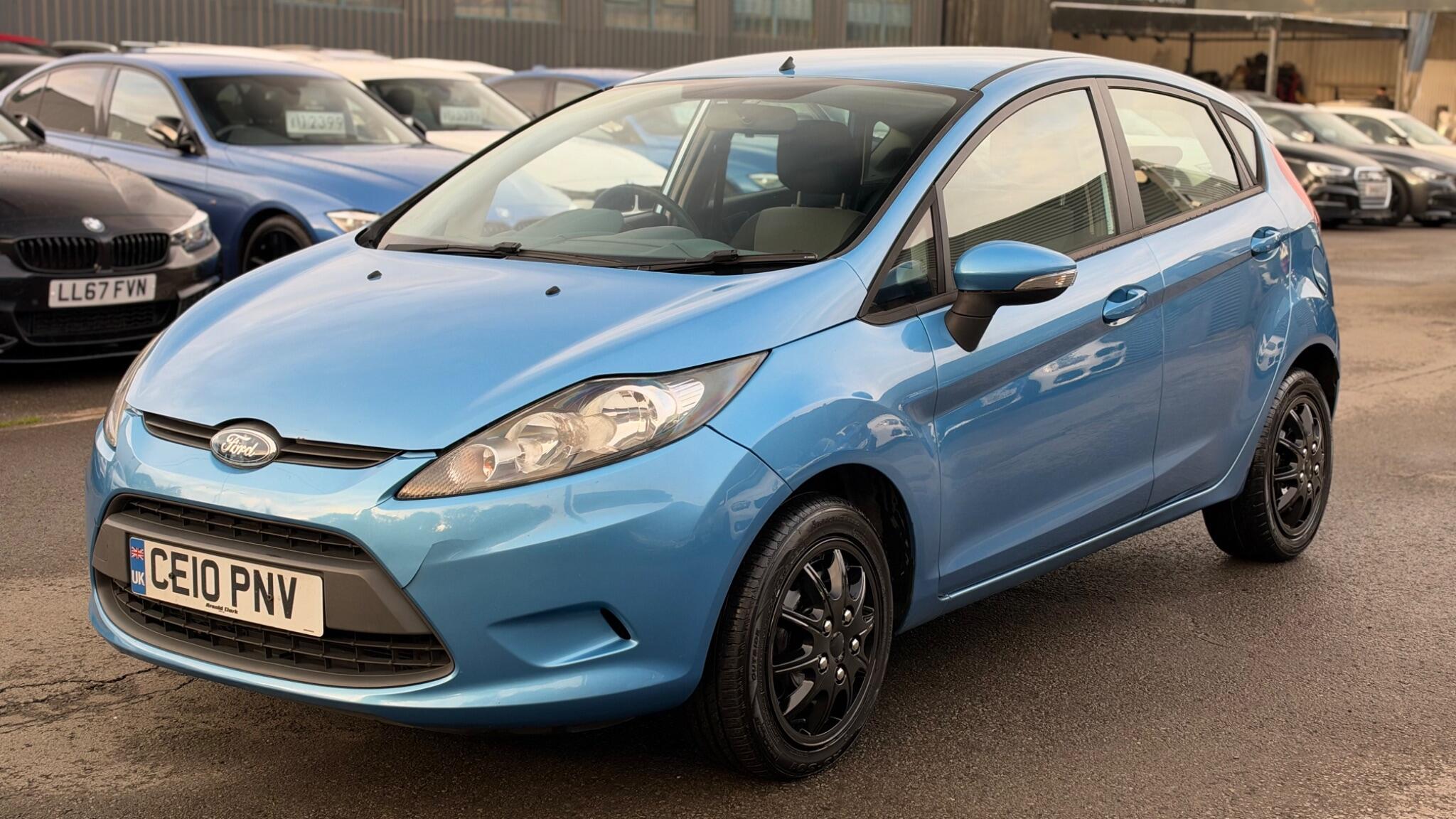 Ford Fiesta view 11