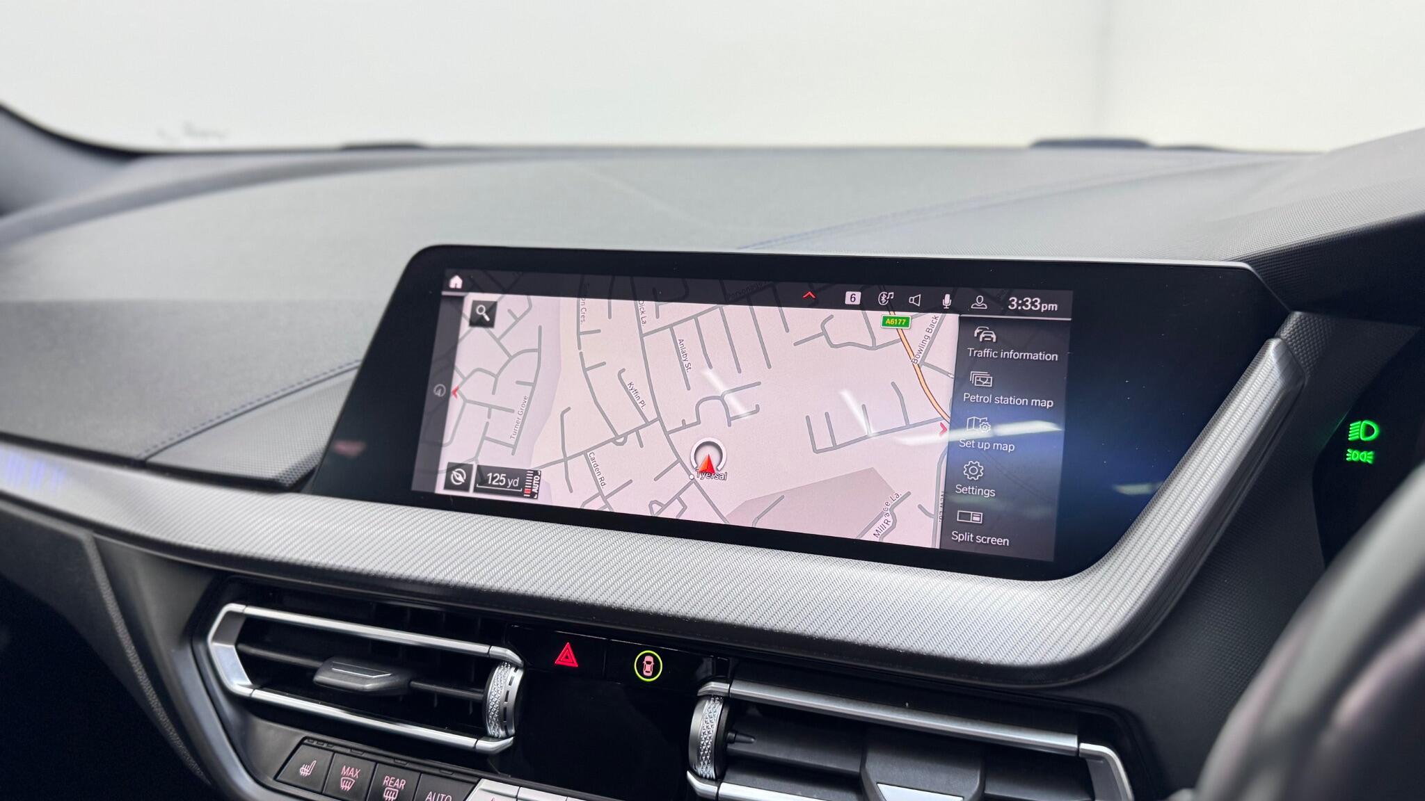 BMW 1 Series view 11