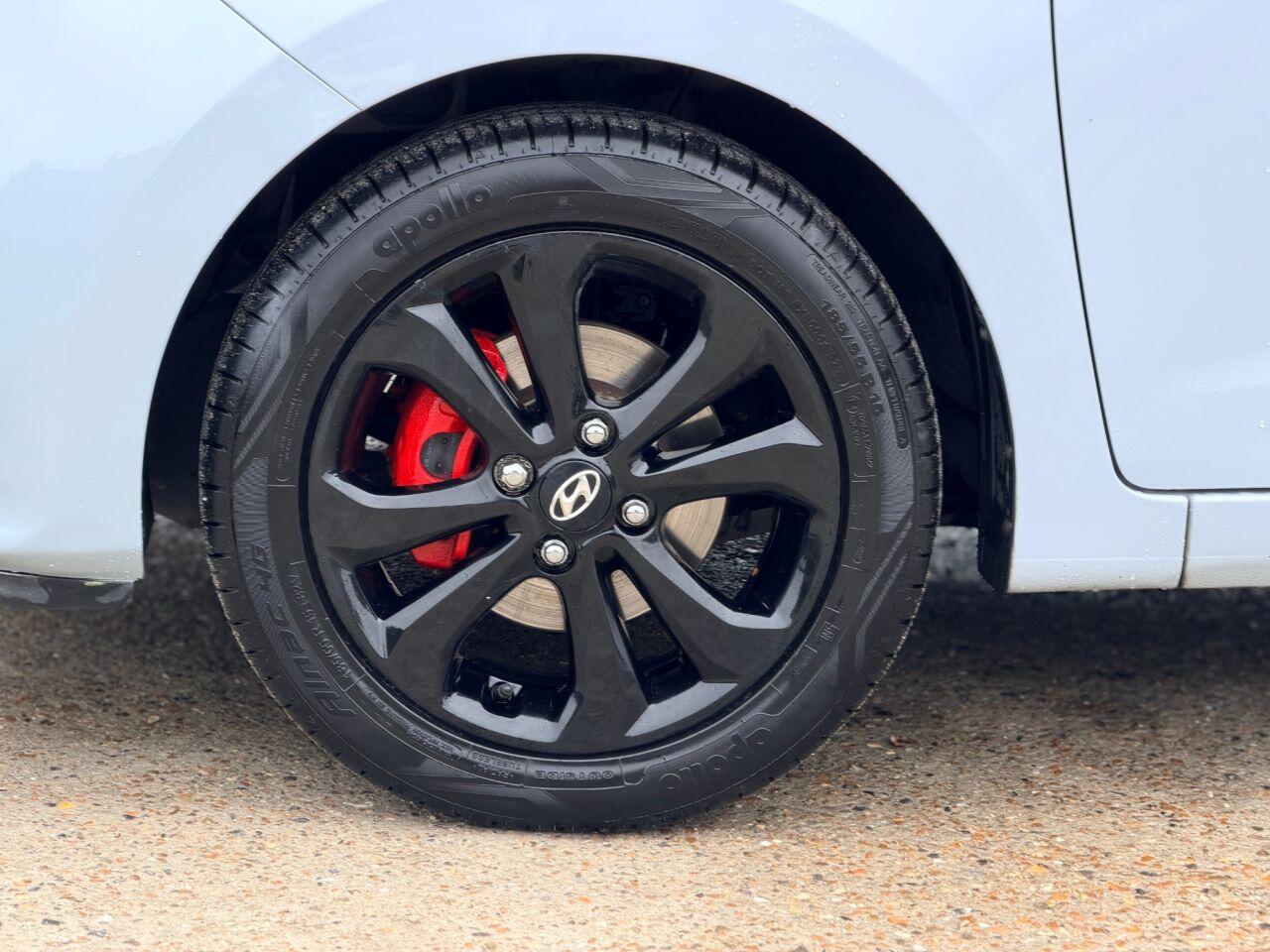 Hyundai I10 view 12
