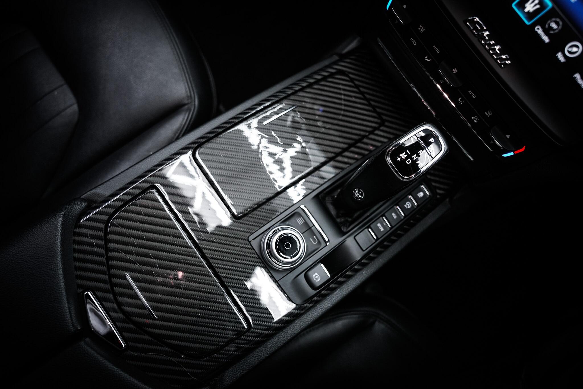 Maserati Ghibli view 7
