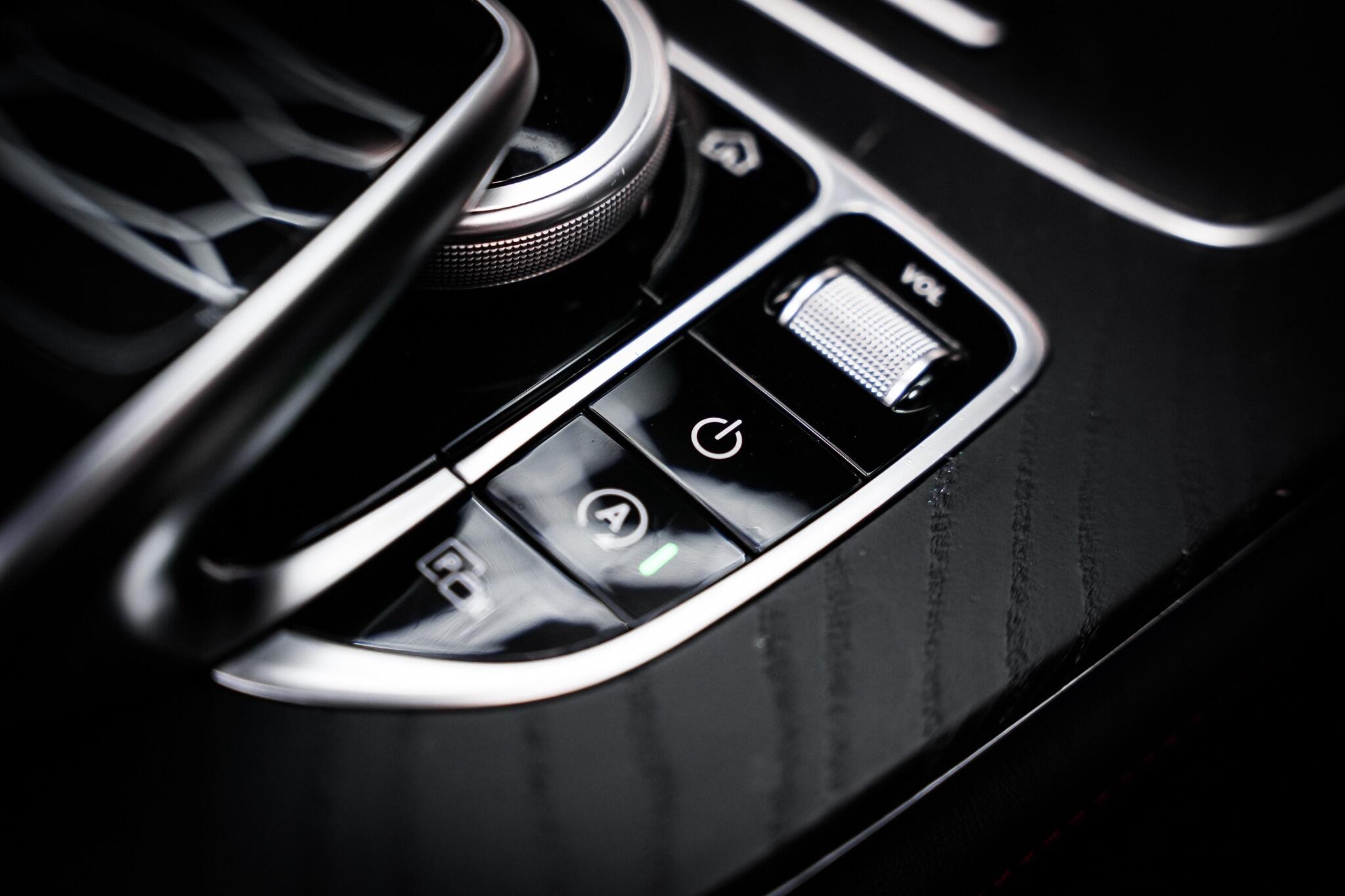 Mercedes-Benz E-Class view 46