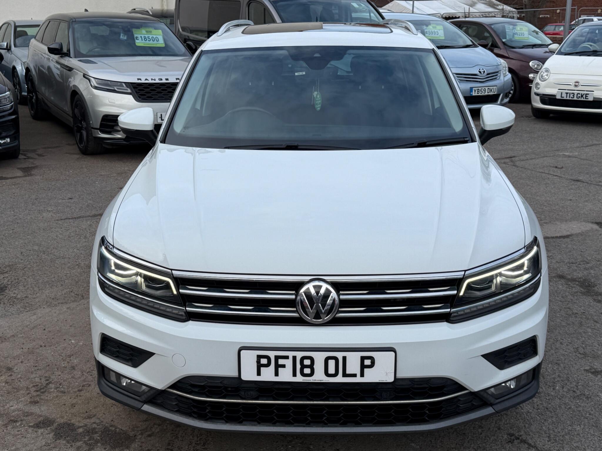 Volkswagen Tiguan - Image 8
