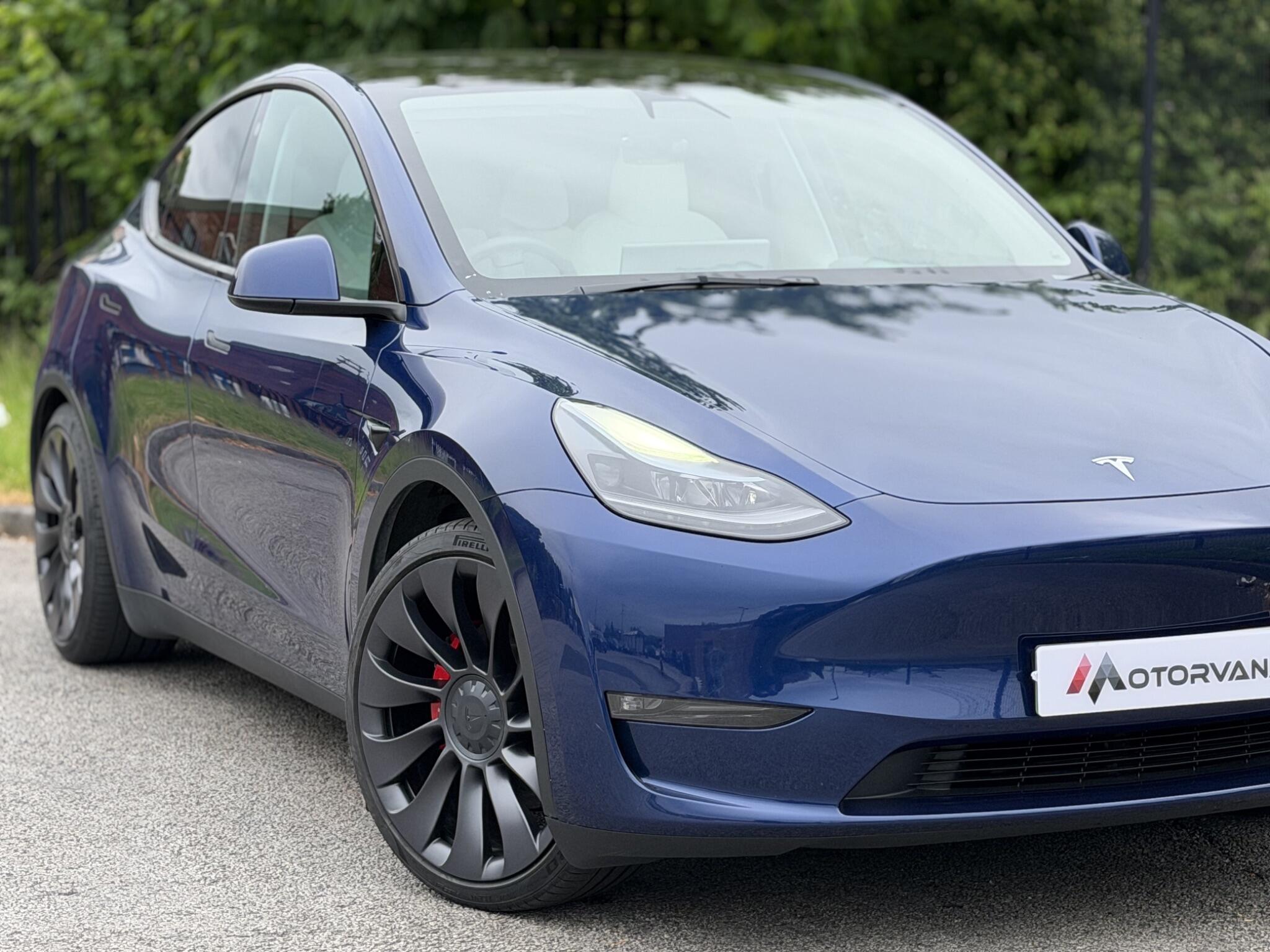 Tesla Model Y view 7