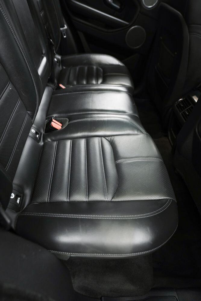 Land Rover Range Rover Evoque view 26