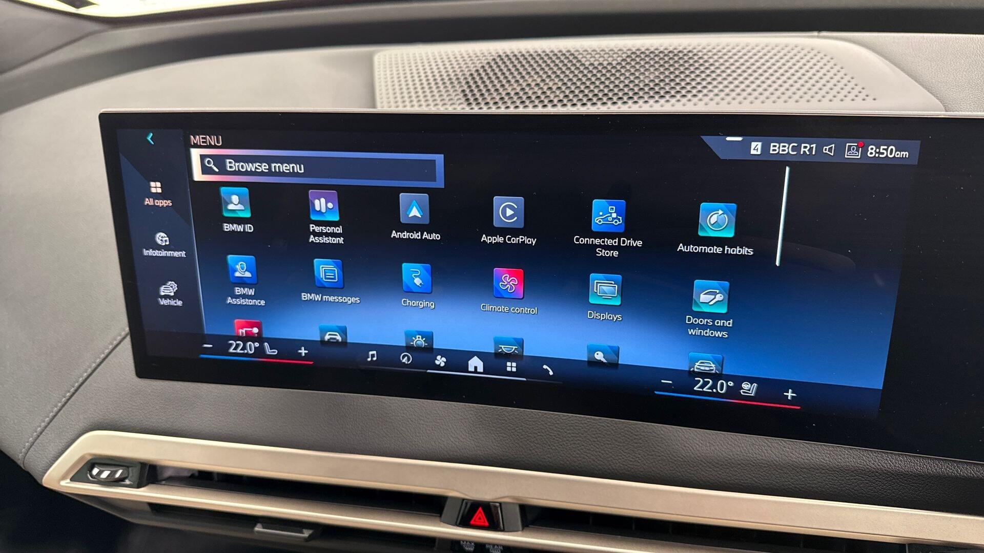 BMW Ix view 29