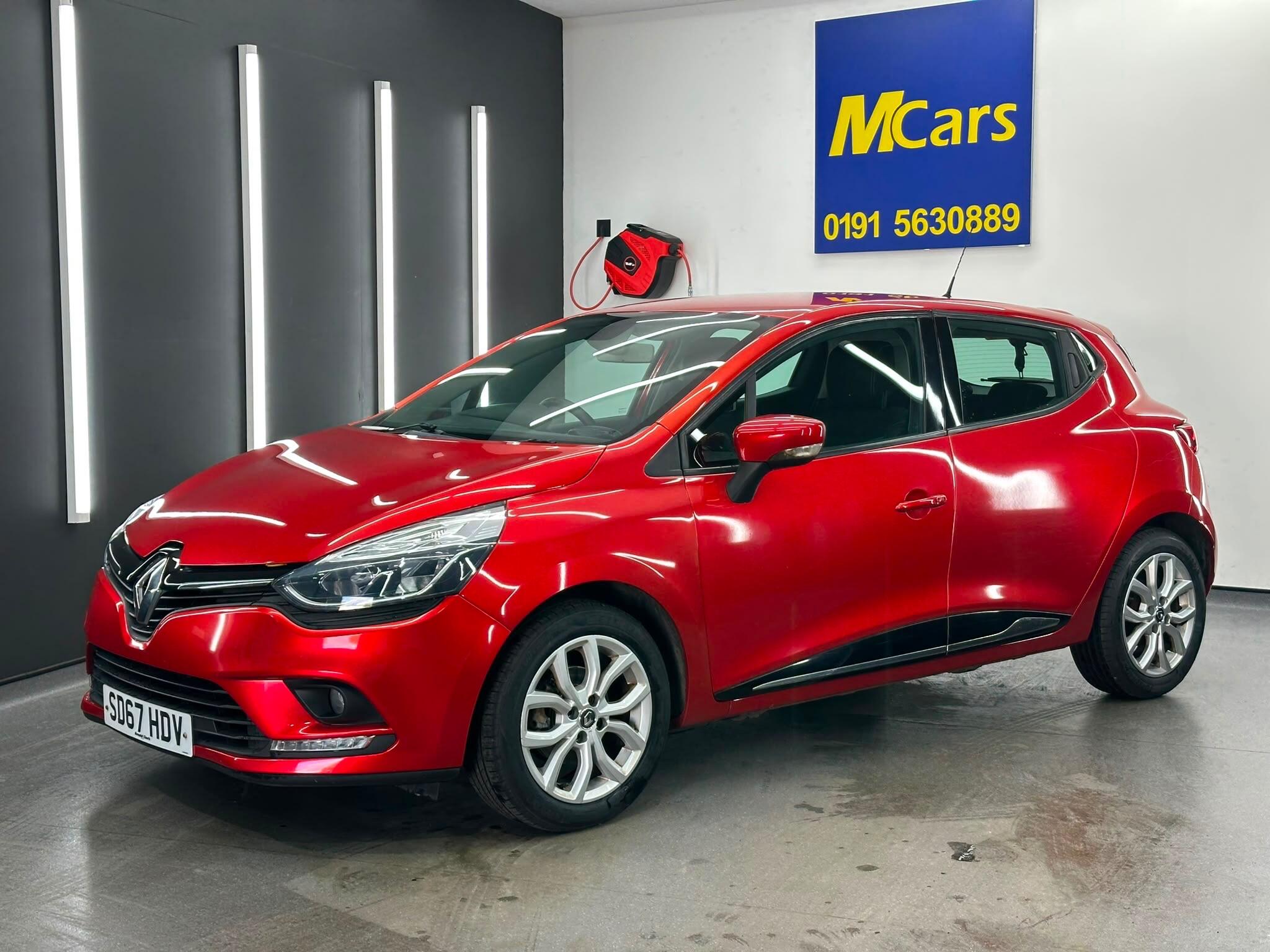 Renault Clio view 2