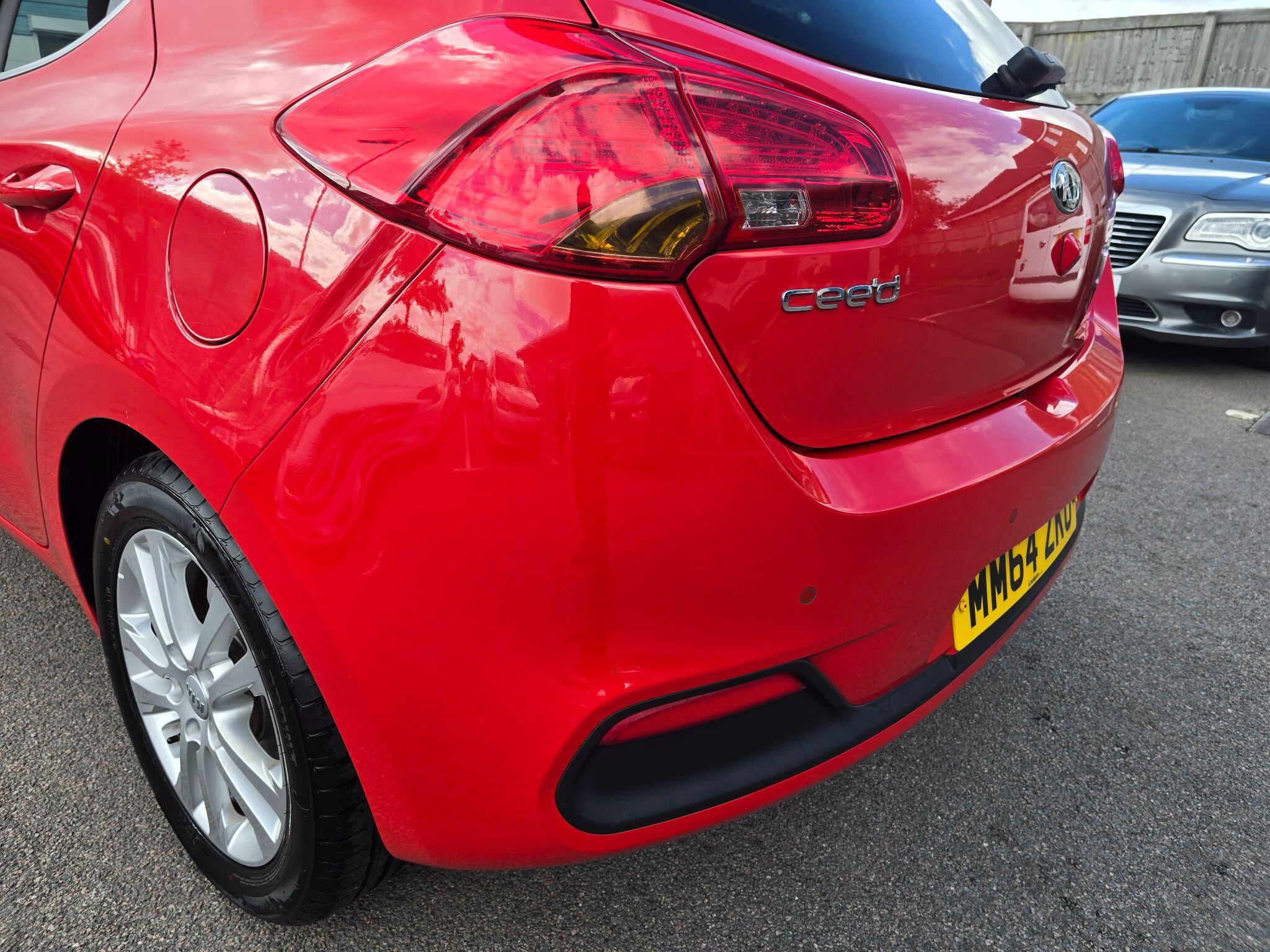 Kia Ceed view 87