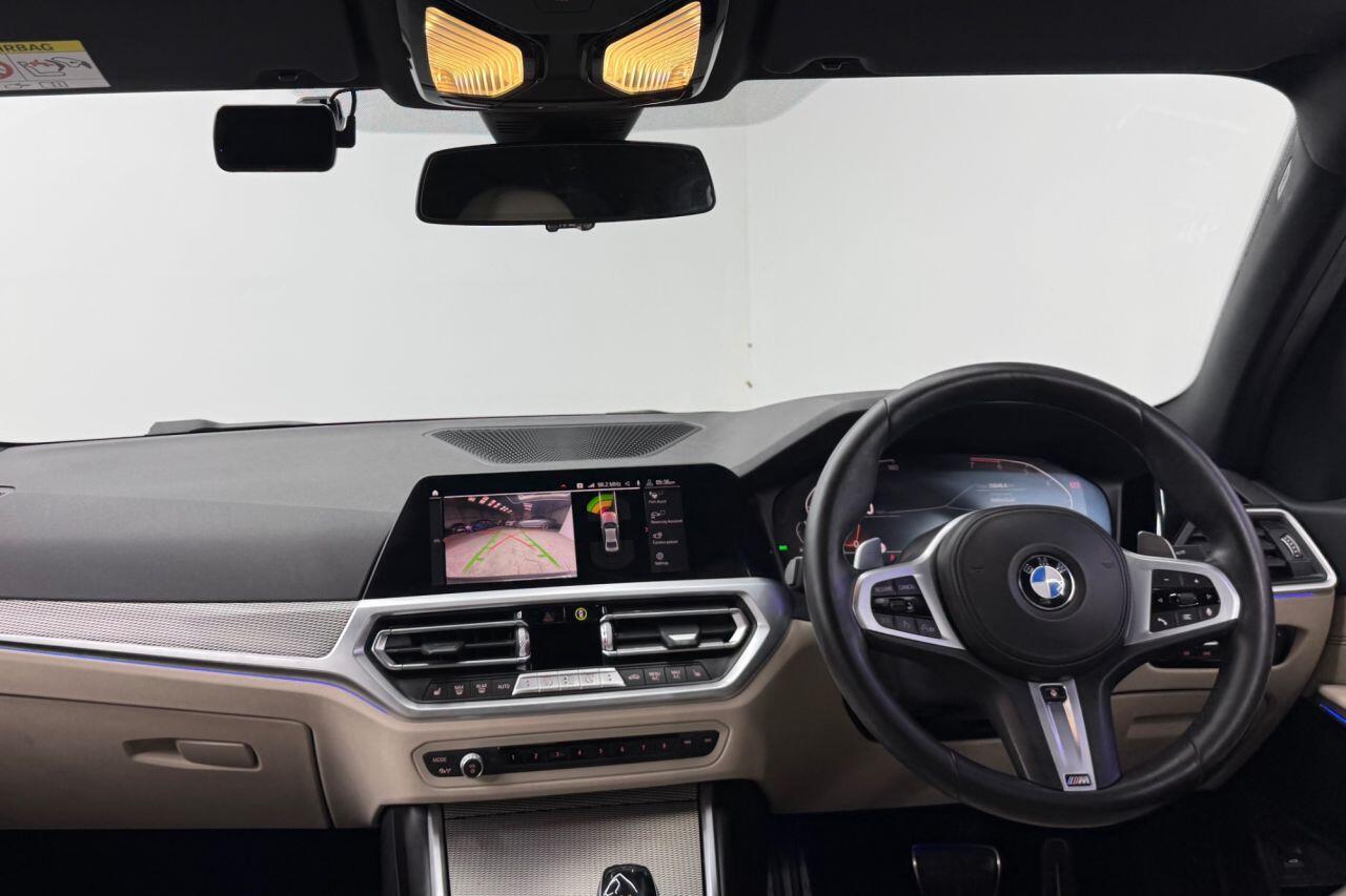 BMW 3 Series view 54