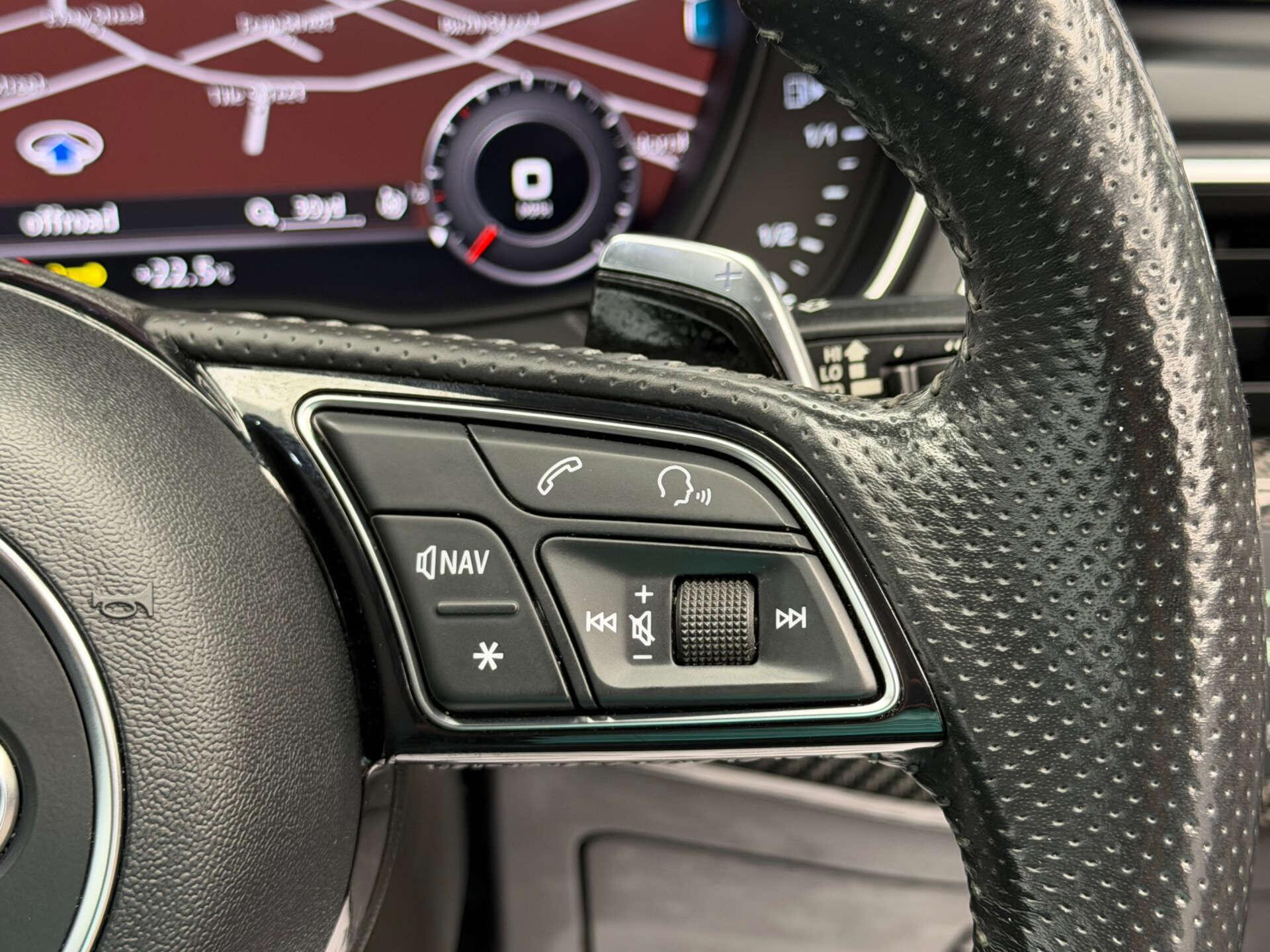 Audi RS5 view 18
