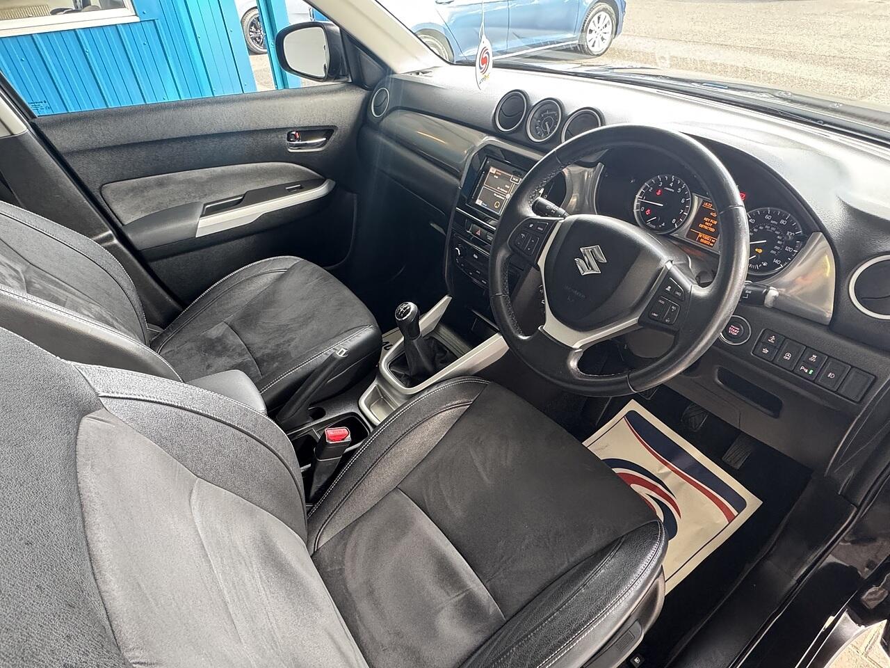 Suzuki Vitara view 11