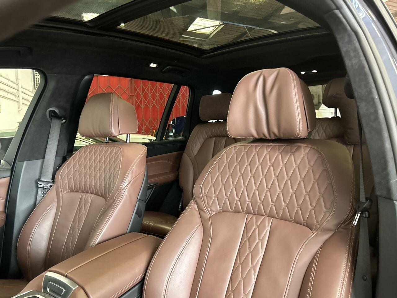 BMW X7 view 68
